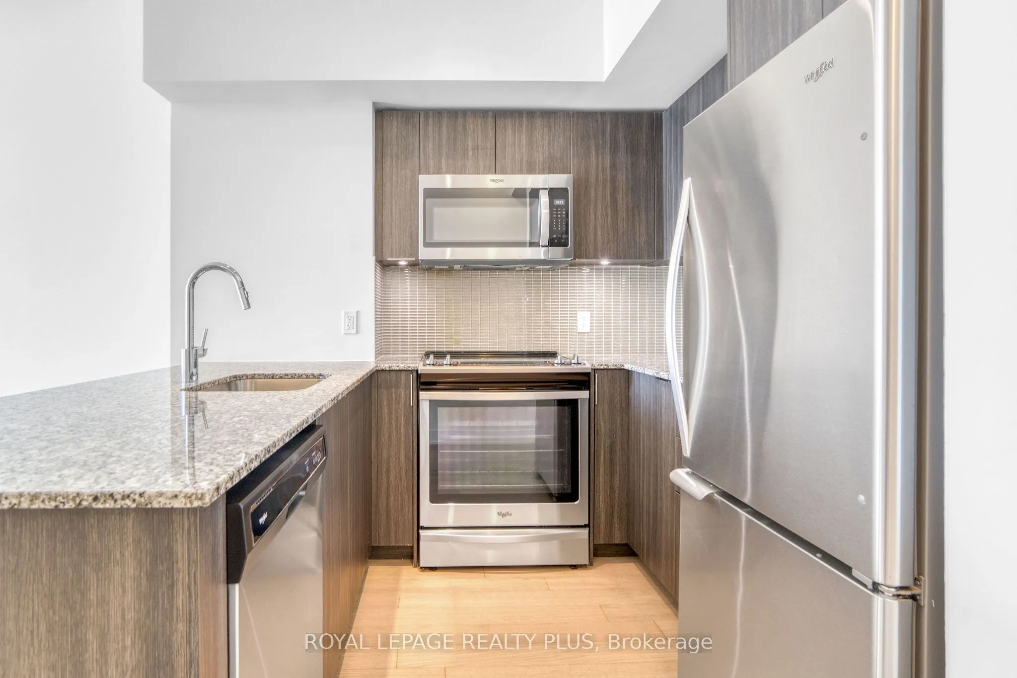 20 Shore Breeze Drive, #2108