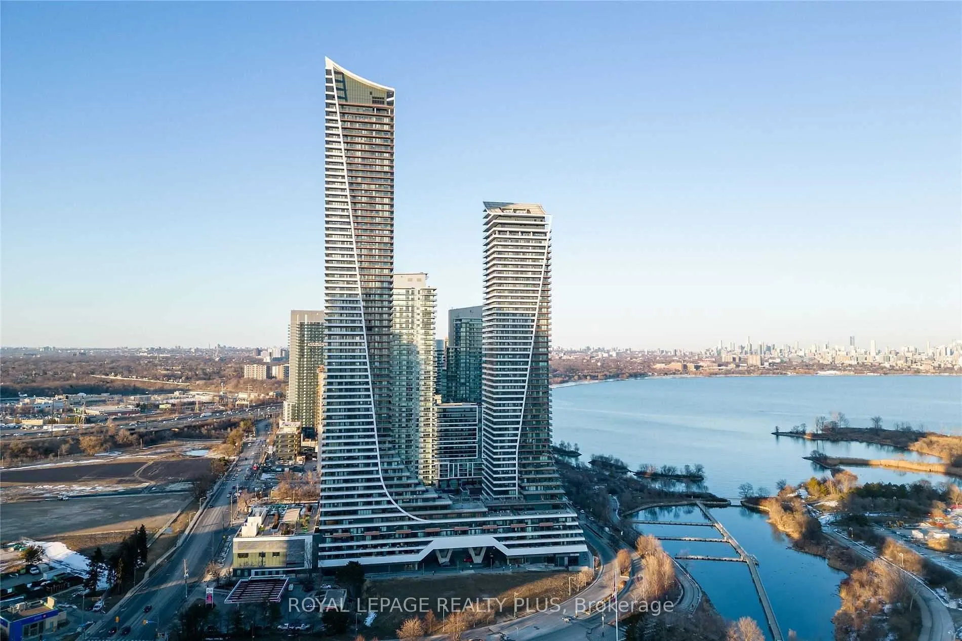 20 Shore Breeze Drive, #2108