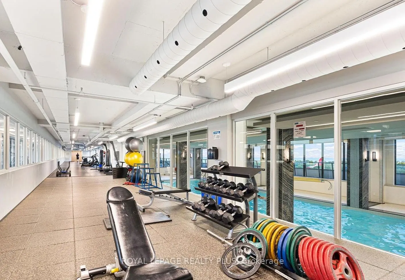 20 Shore Breeze Drive, #2108
