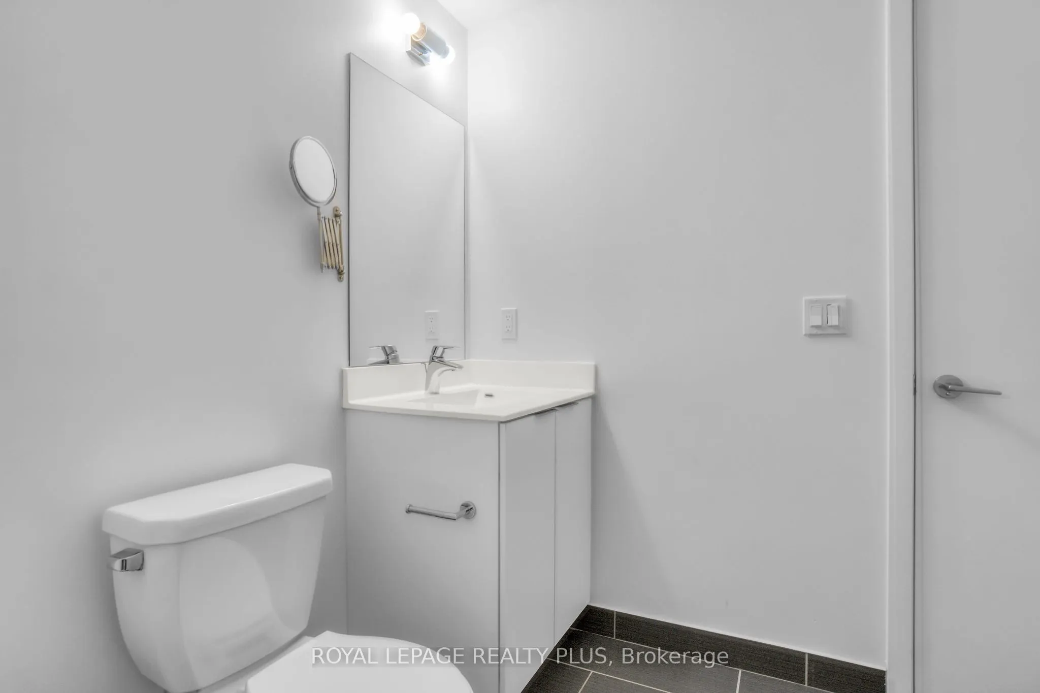 20 Shore Breeze Drive, #2108
