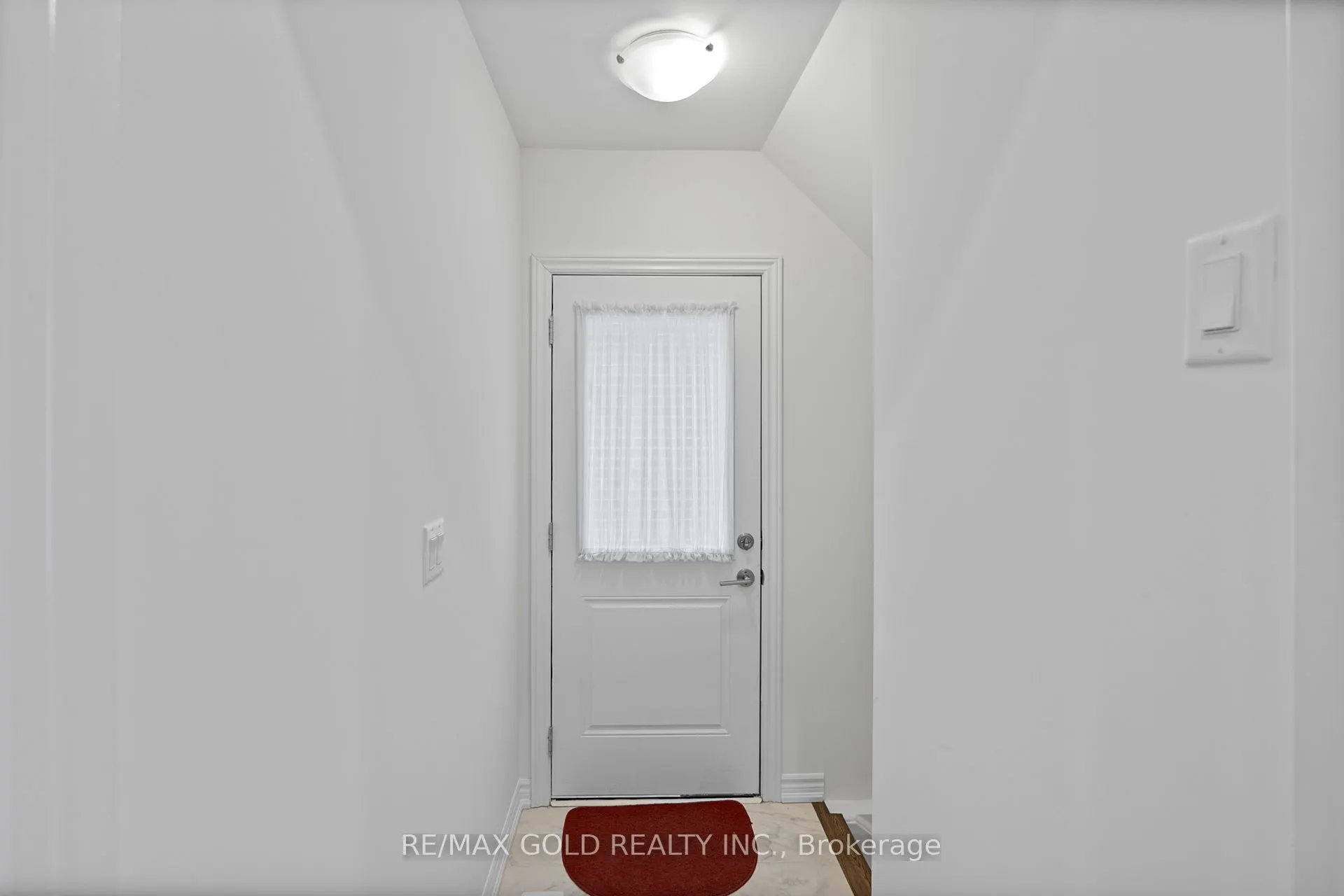 474 Bergamot Avenue