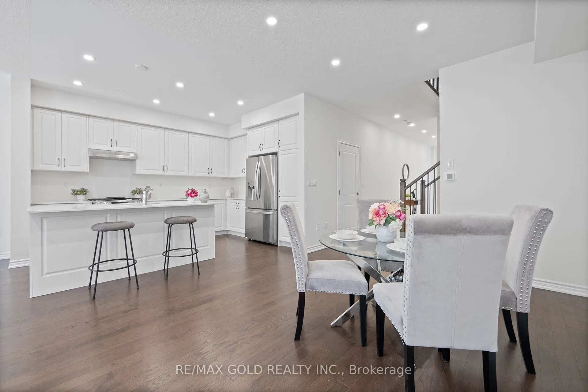 474 Bergamot Avenue