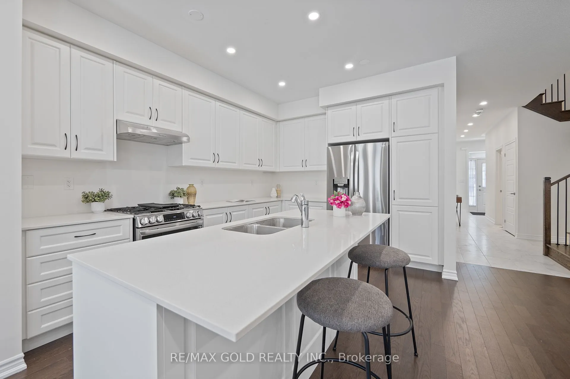 474 Bergamot Avenue