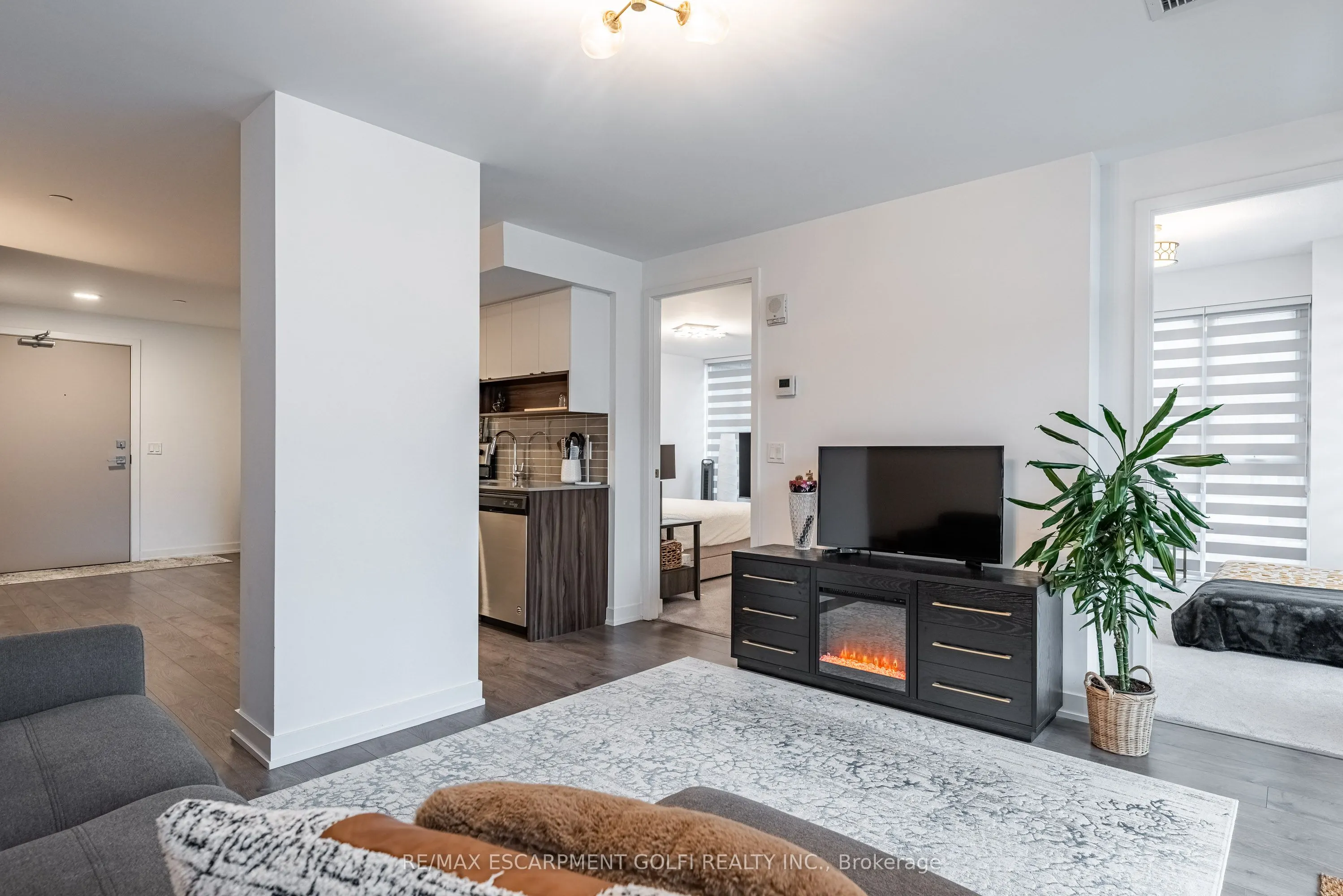 1117 Cooke Boulevard, #A112