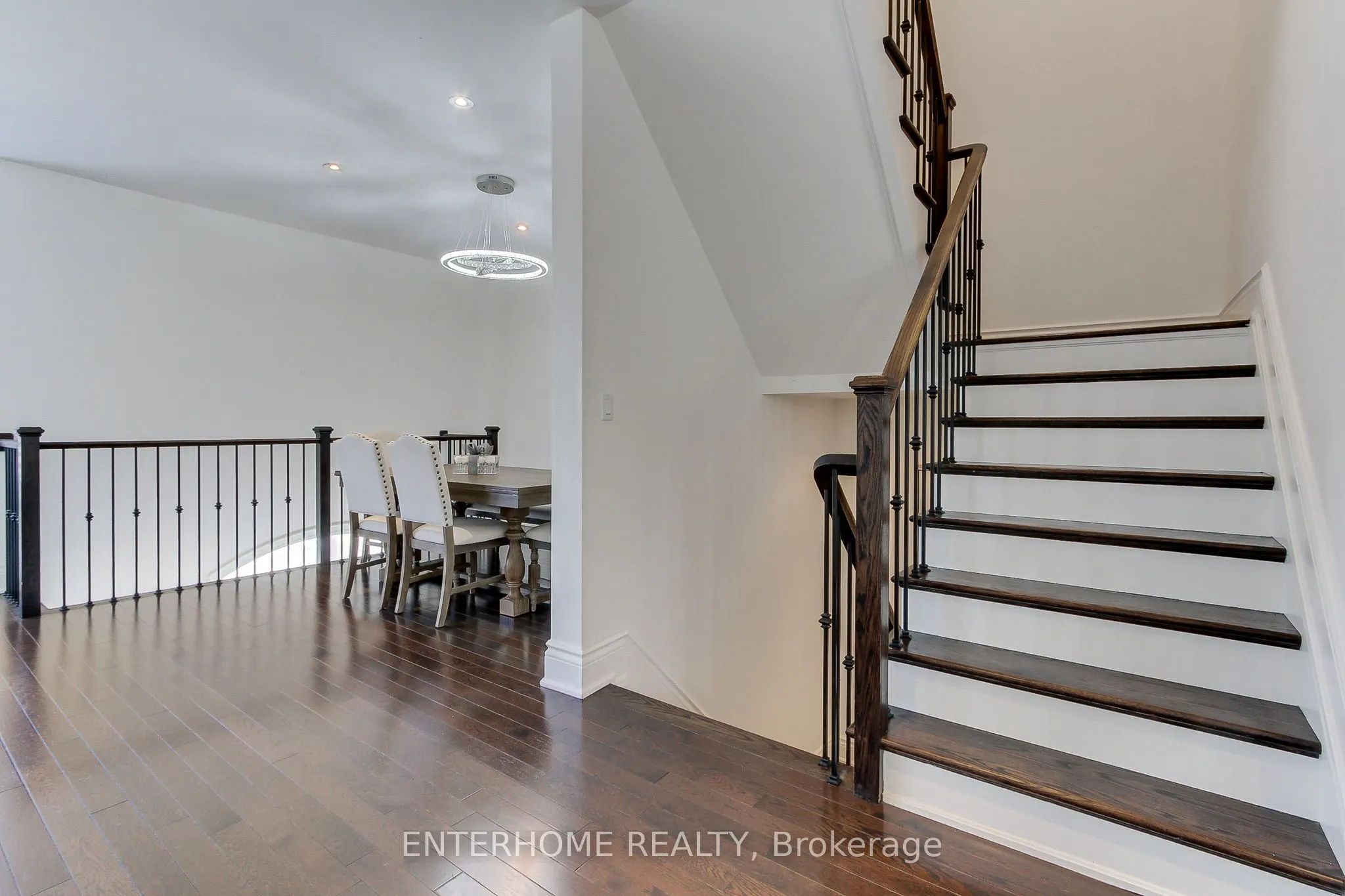 58 Firwood Crescent