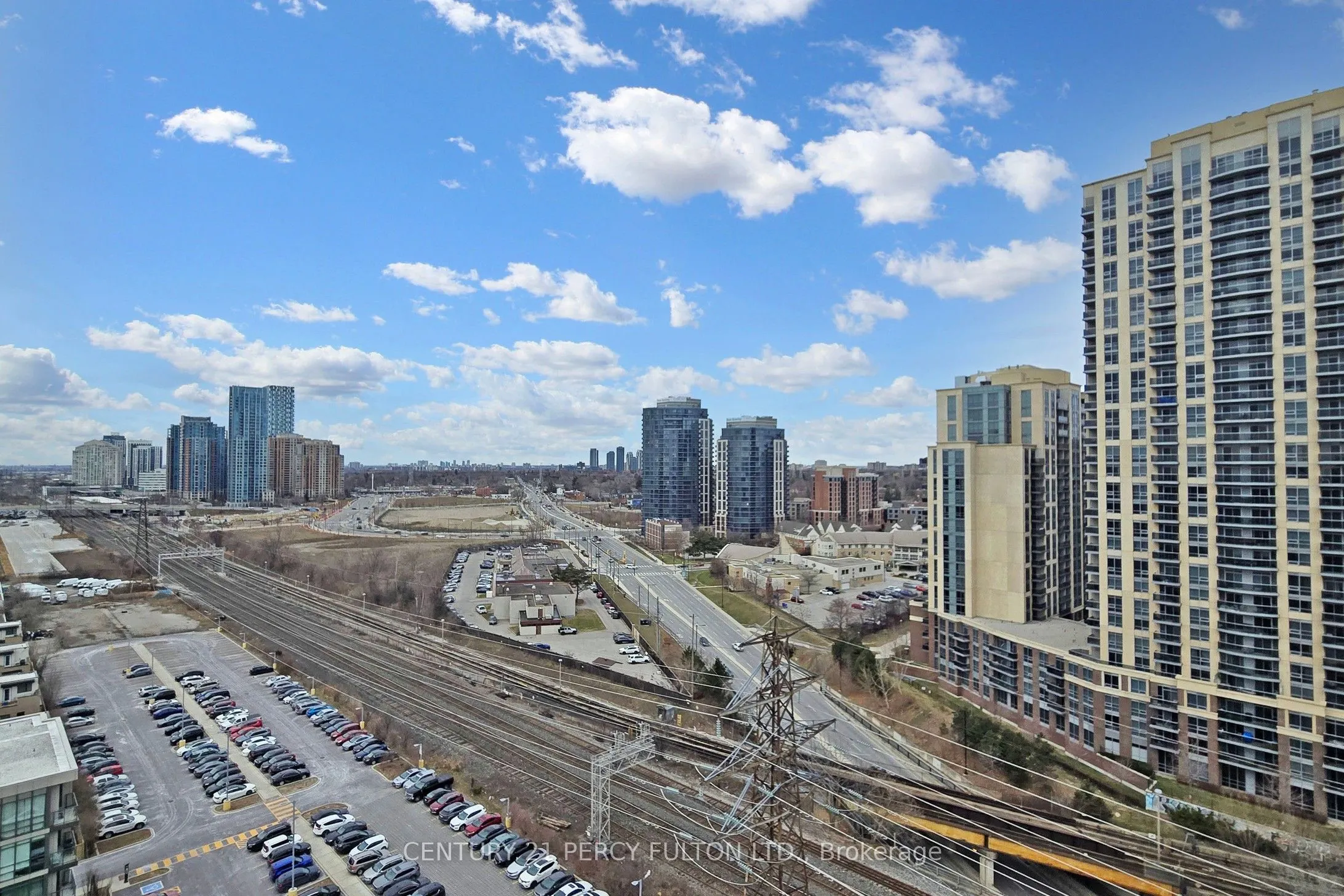 2 Fieldway Road, #1215