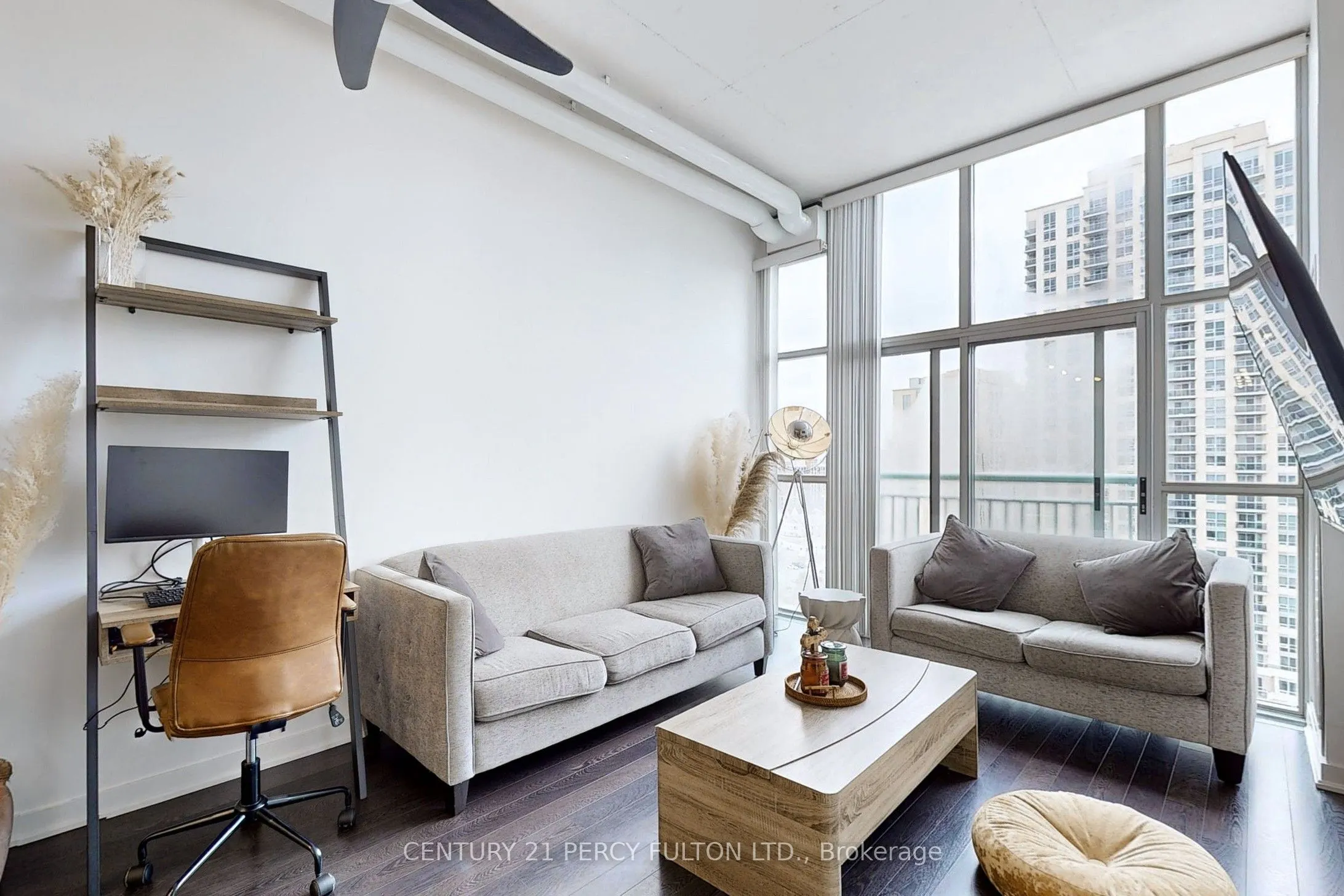 2 Fieldway Road, #1215