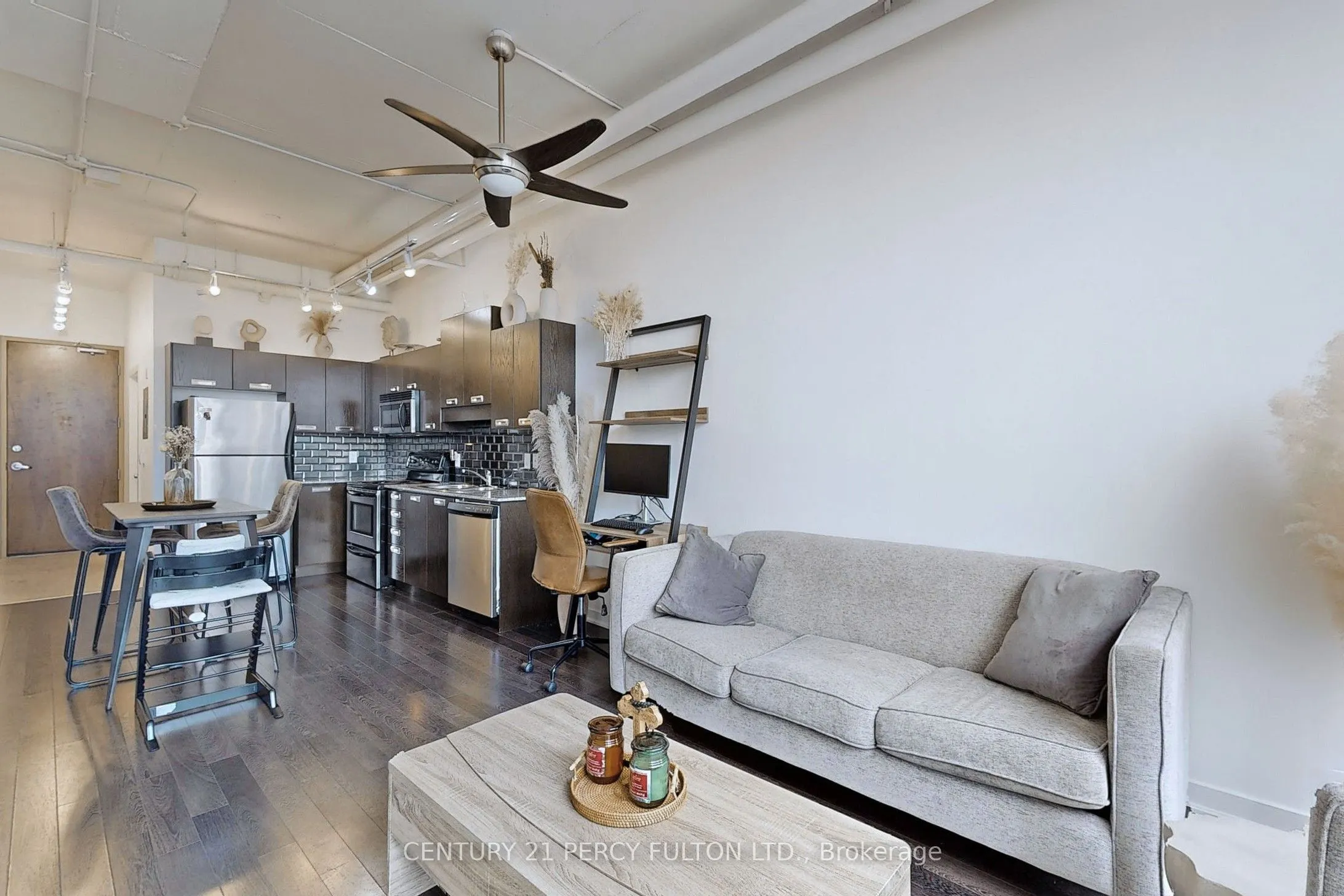 2 Fieldway Road, #1215