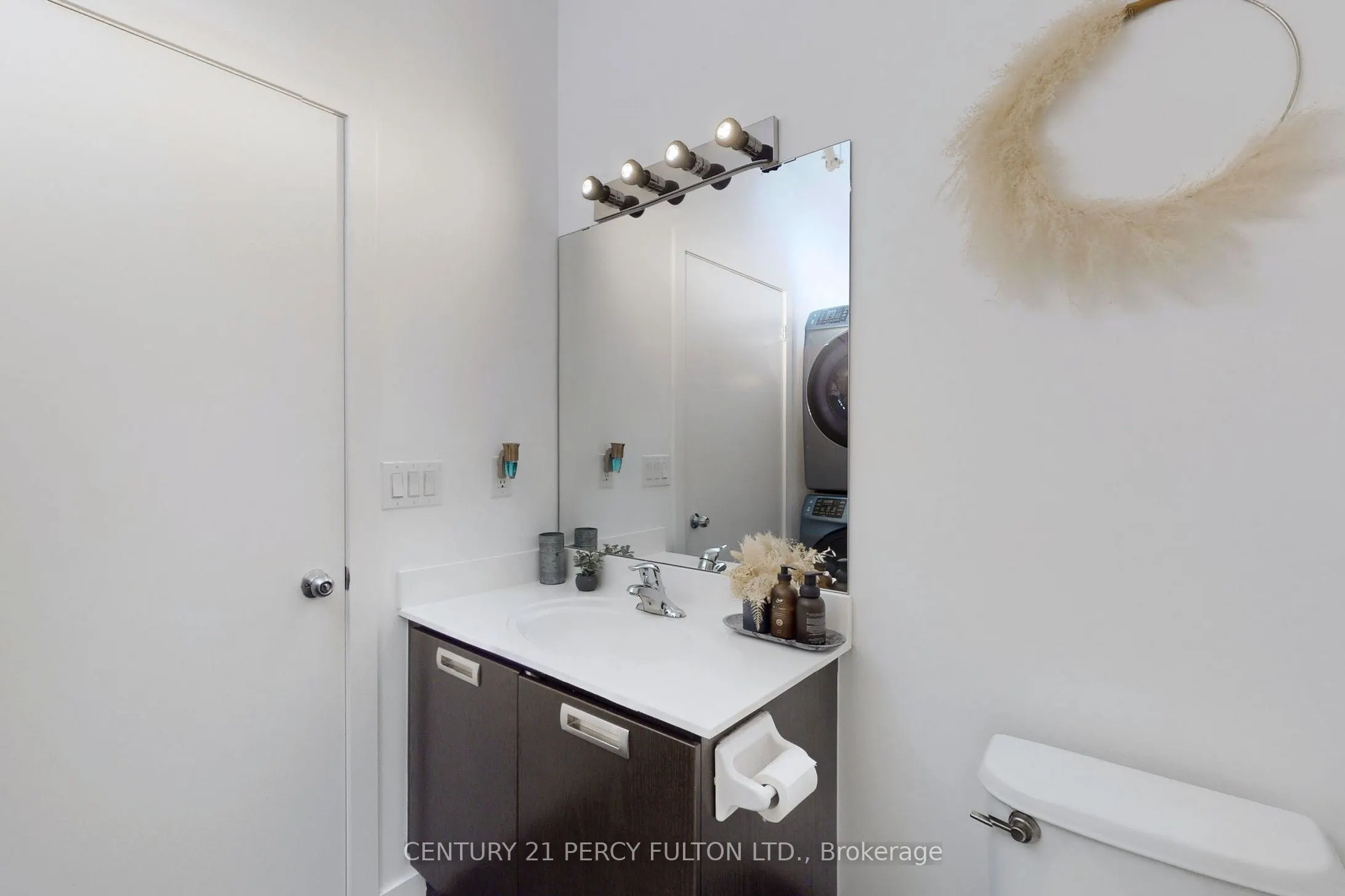 2 Fieldway Road, #1215