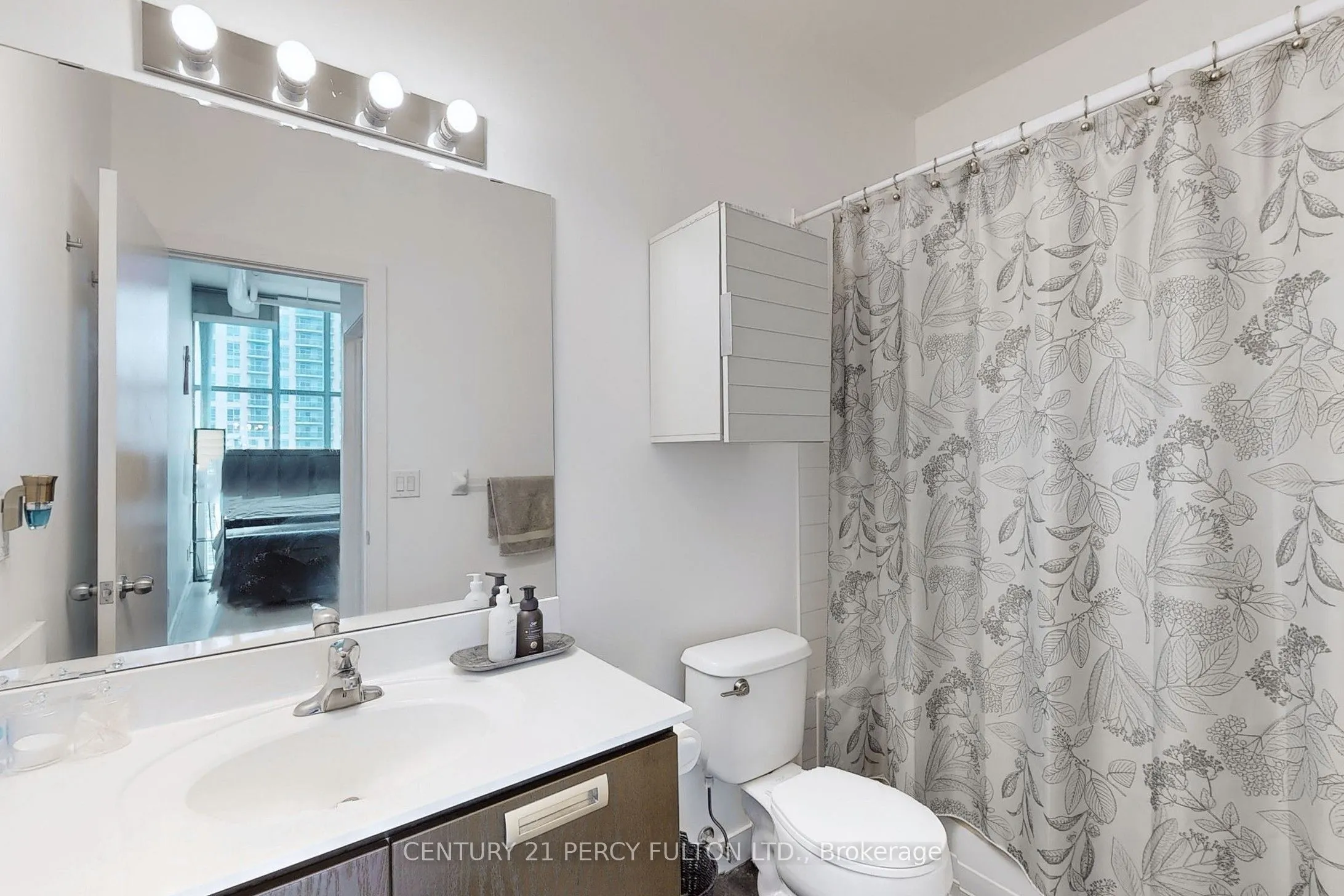 2 Fieldway Road, #1215