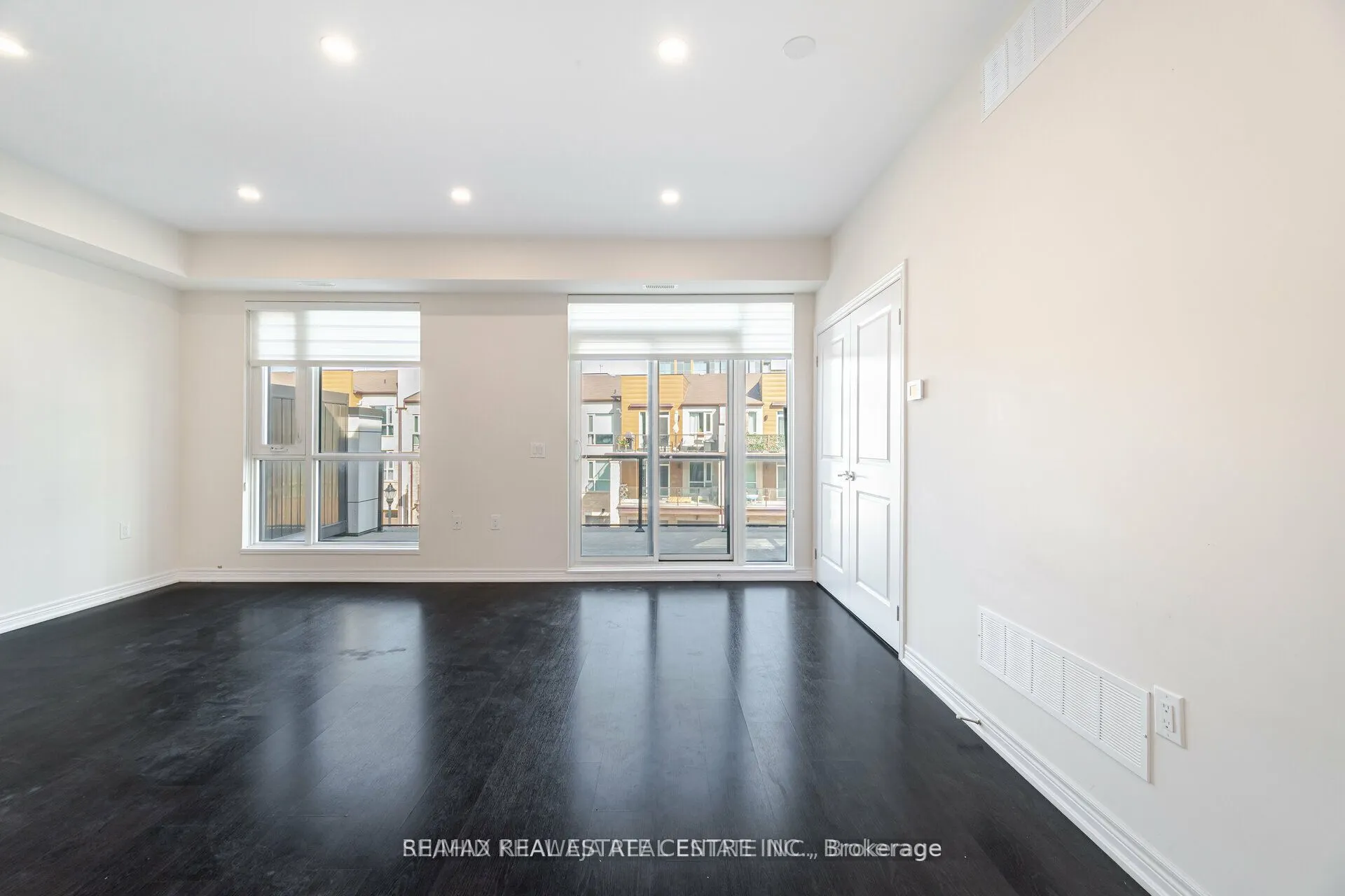 2375 Bronte Road, #307