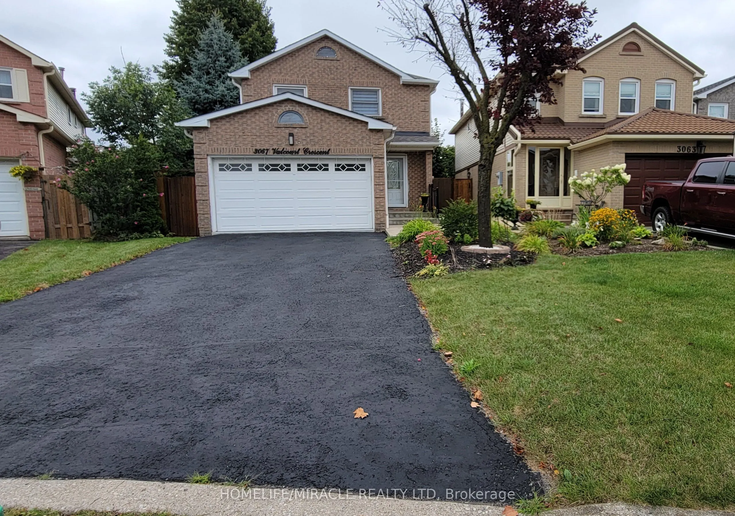 3067 Valcourt Crescent