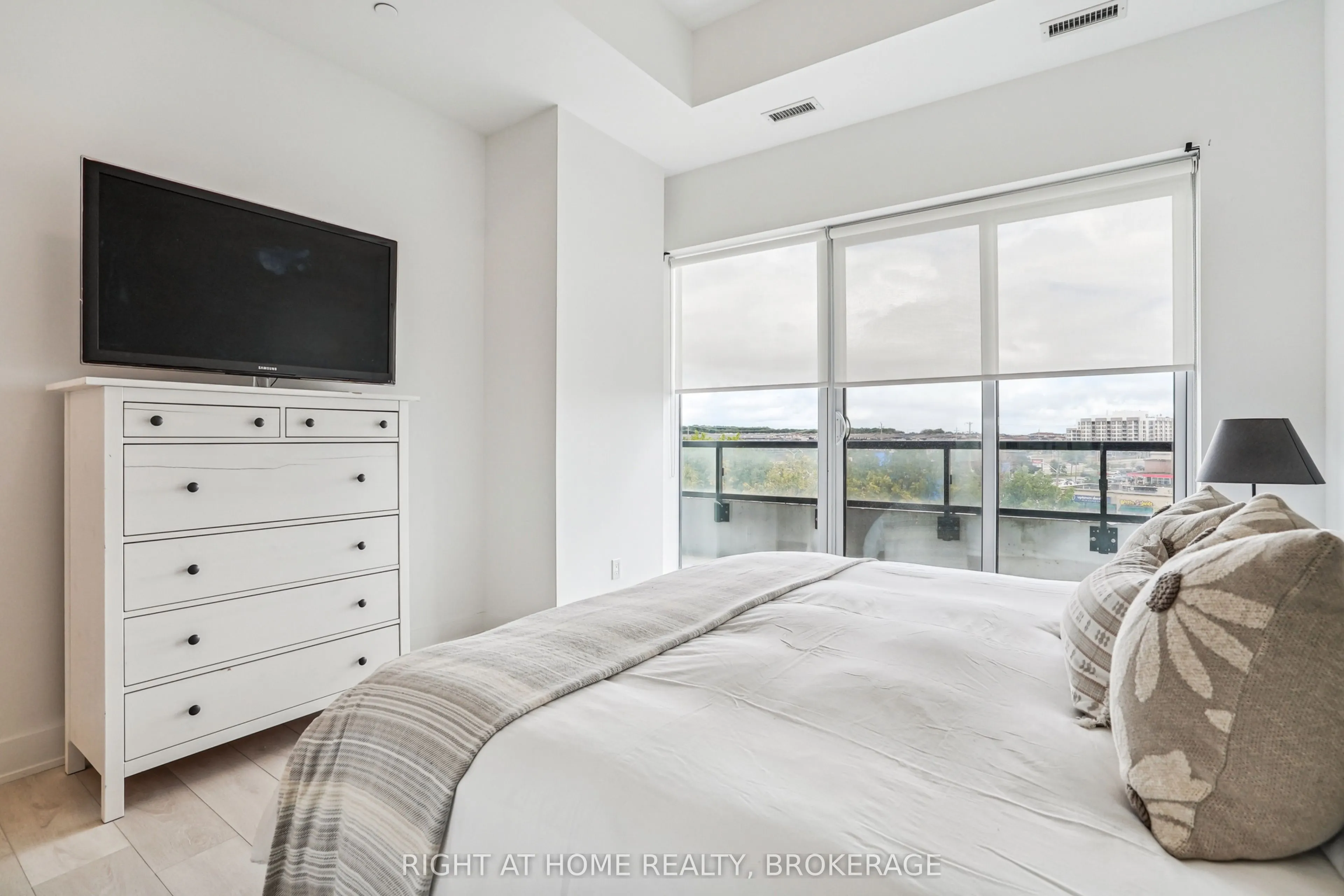 2485 Taunton Road, #436