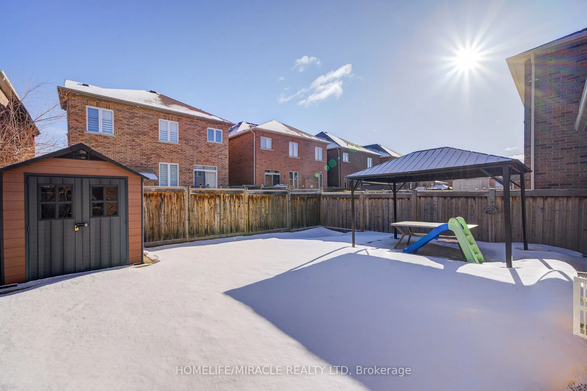 27 Bellcrest Road