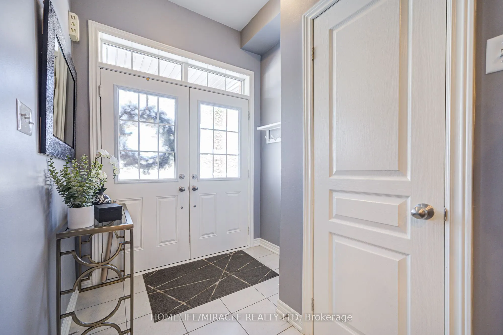 27 Bellcrest Road