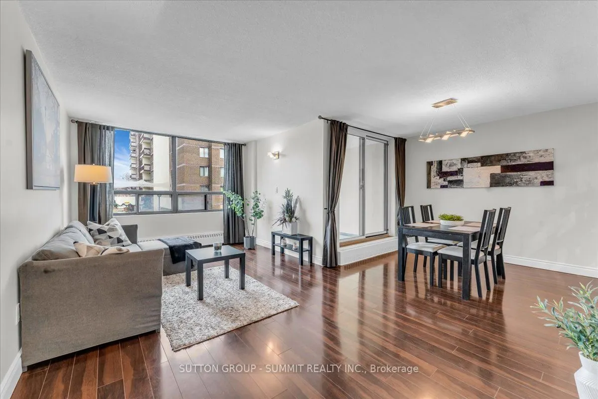 2556 Argyle Road, #206
