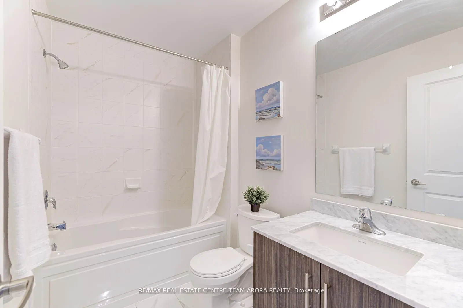 10 Knotsberry Circle, #2