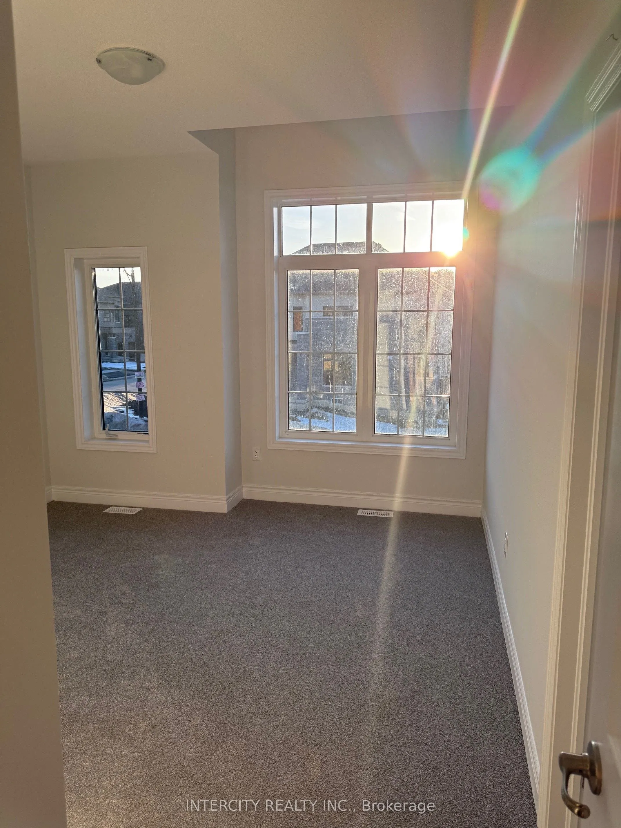 6 Keyworth Crescent