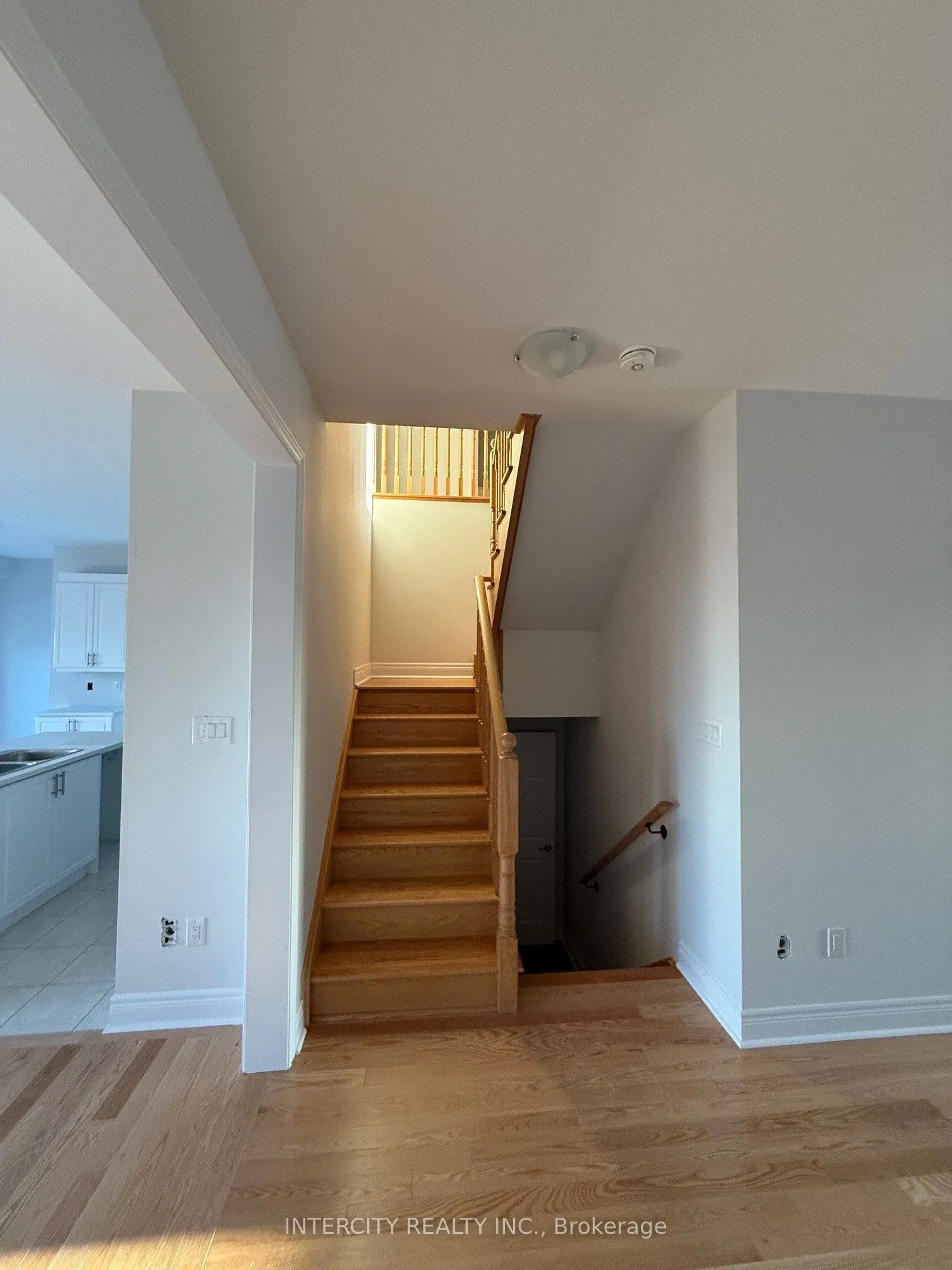 6 Keyworth Crescent