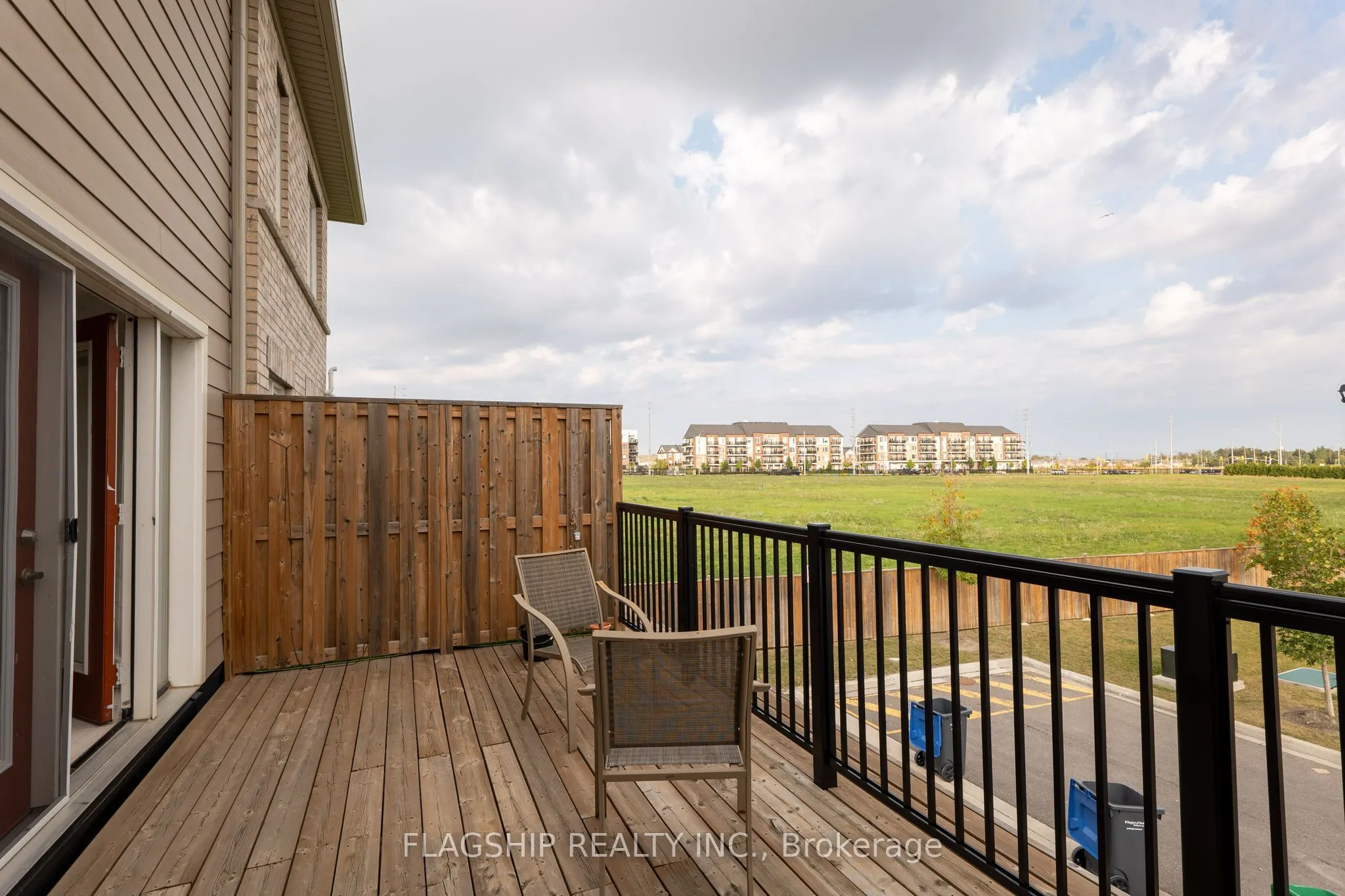 1 Beckenrose Court, #22
