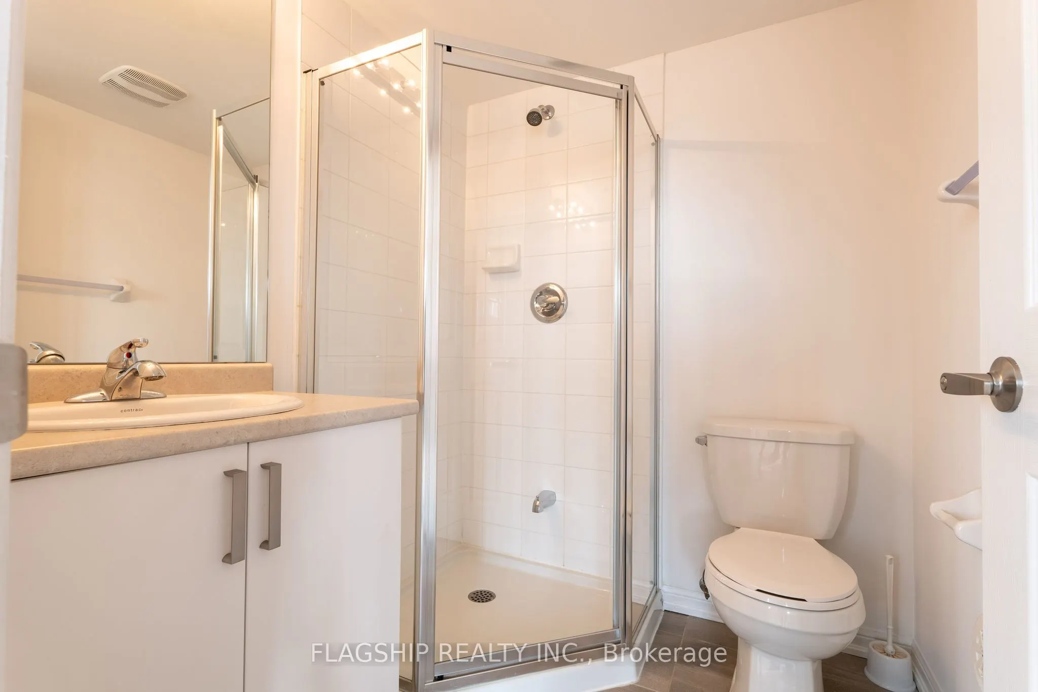 1 Beckenrose Court, #22