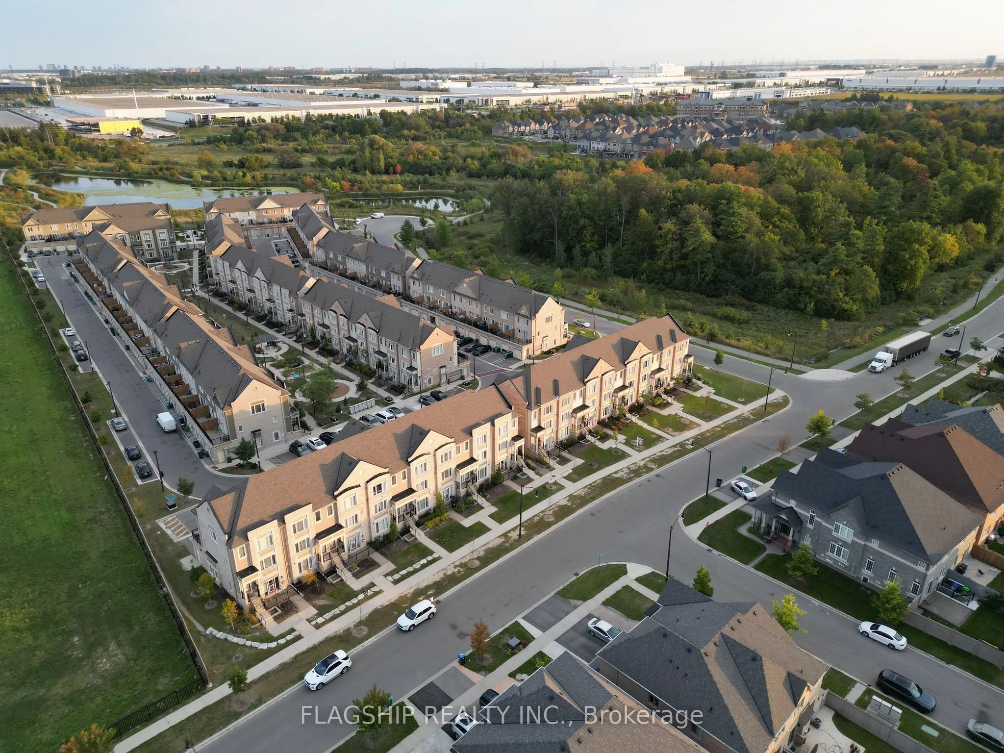 1 Beckenrose Court, #22