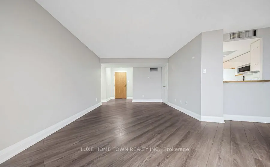 1360 Rathburn Road E, #Ph06
