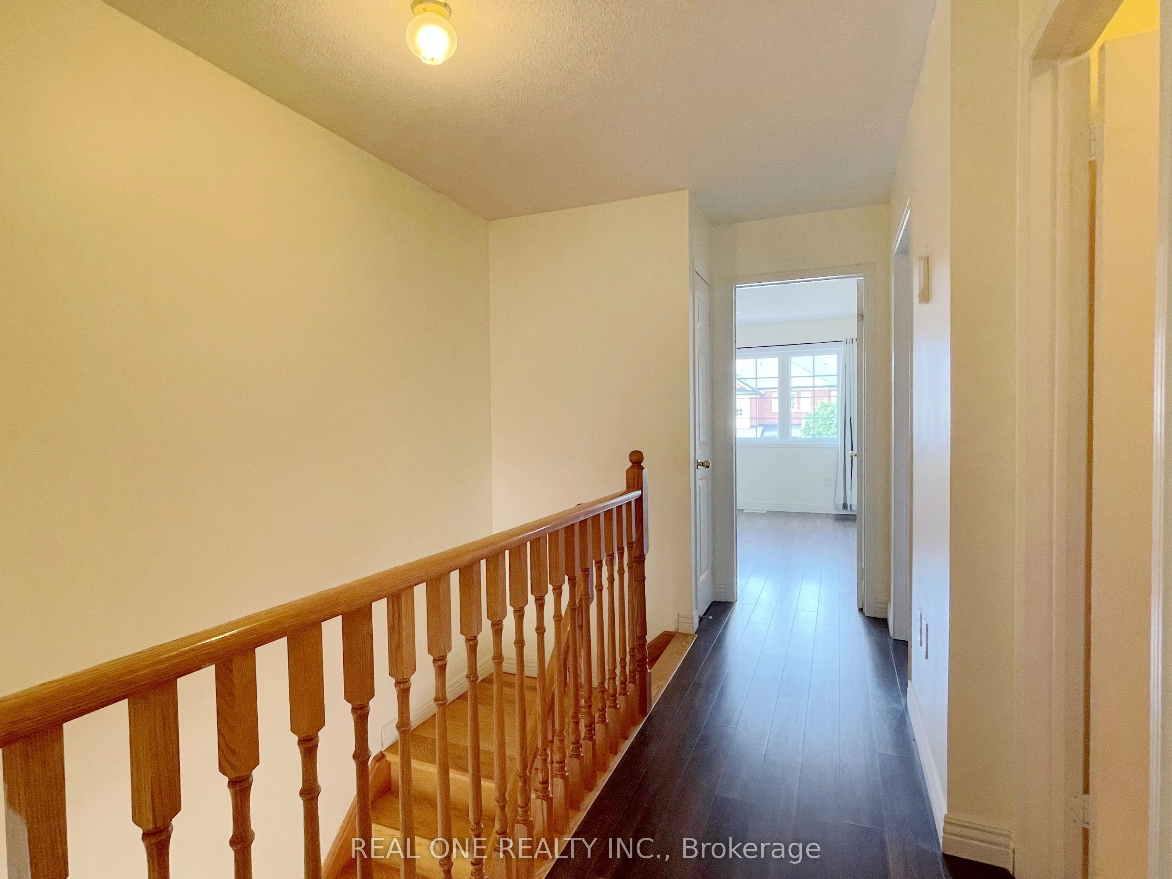5302 Palmetto Place