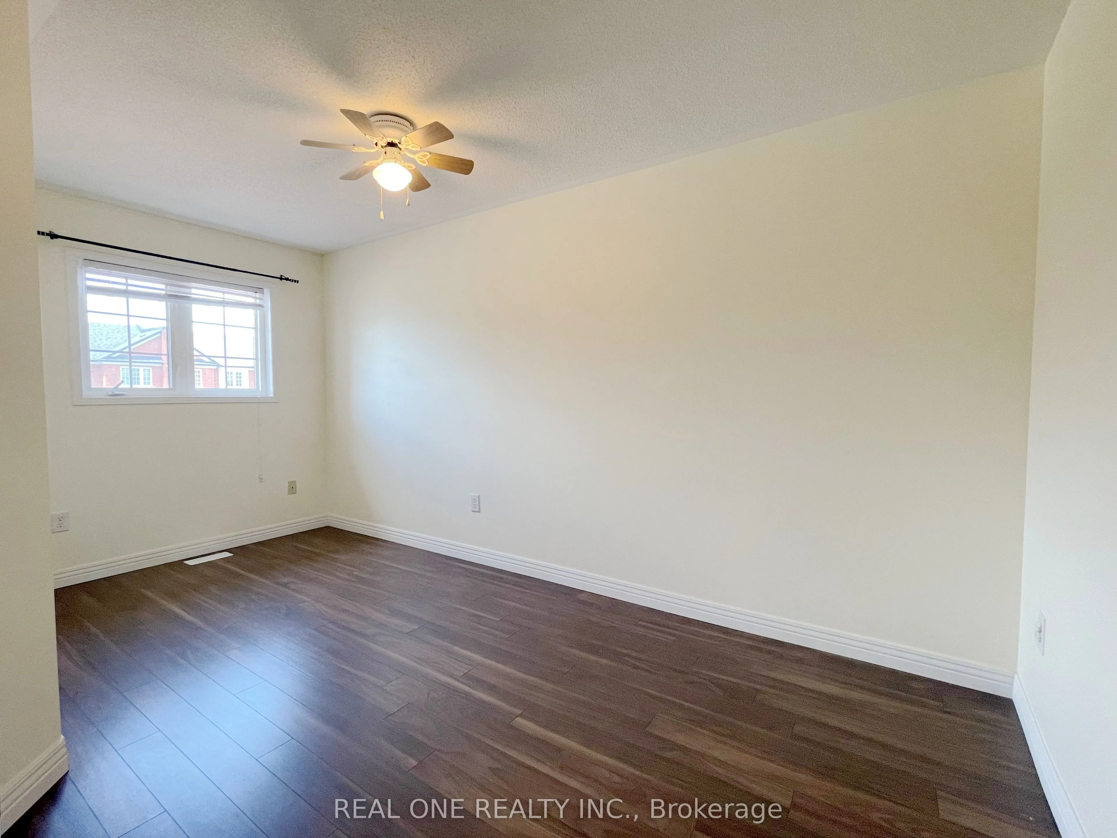 5302 Palmetto Place