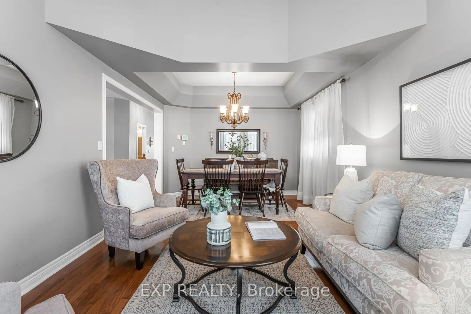 14 Callaghan Crescent