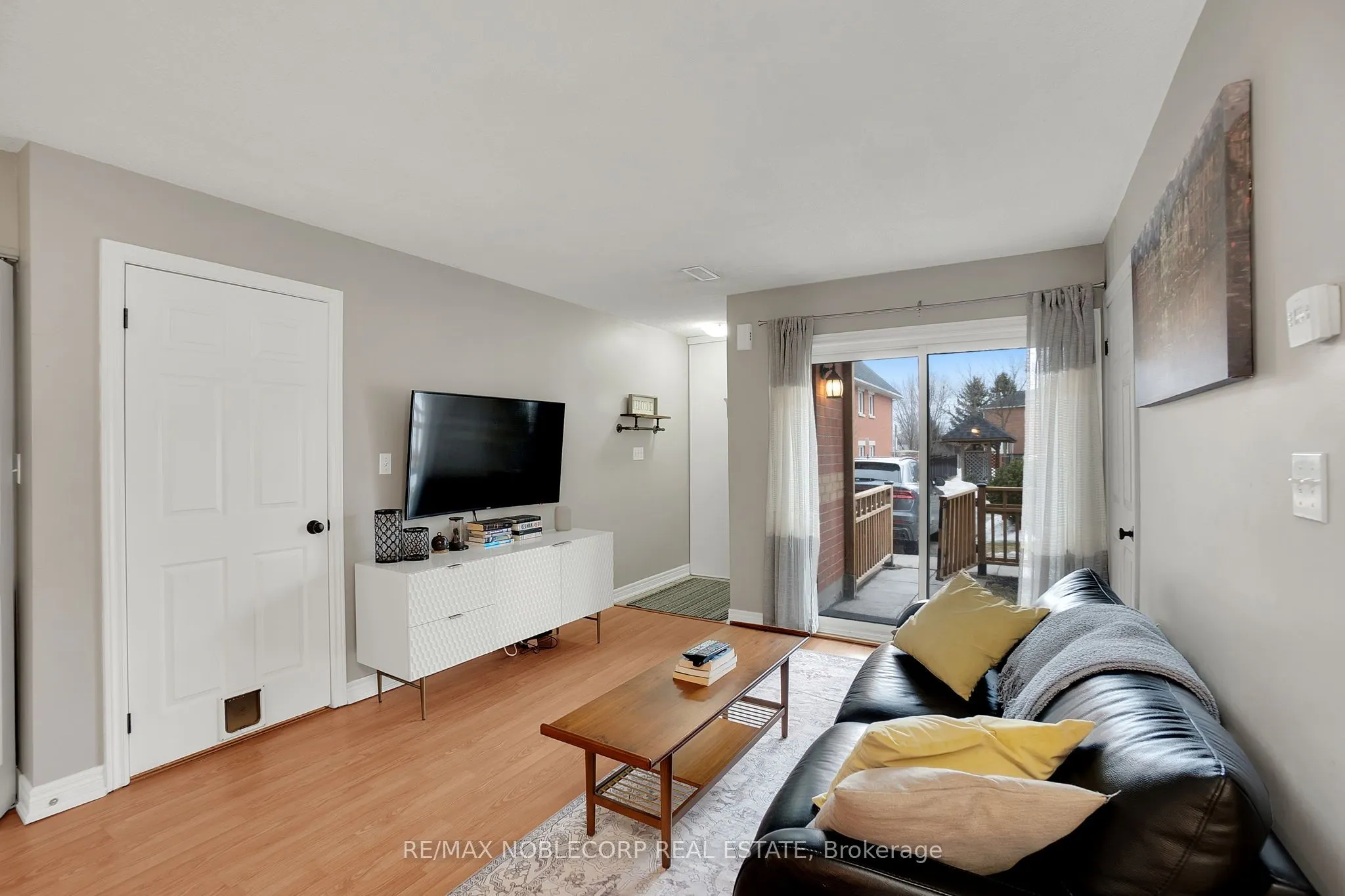 4140 Foxwood Drive, #404