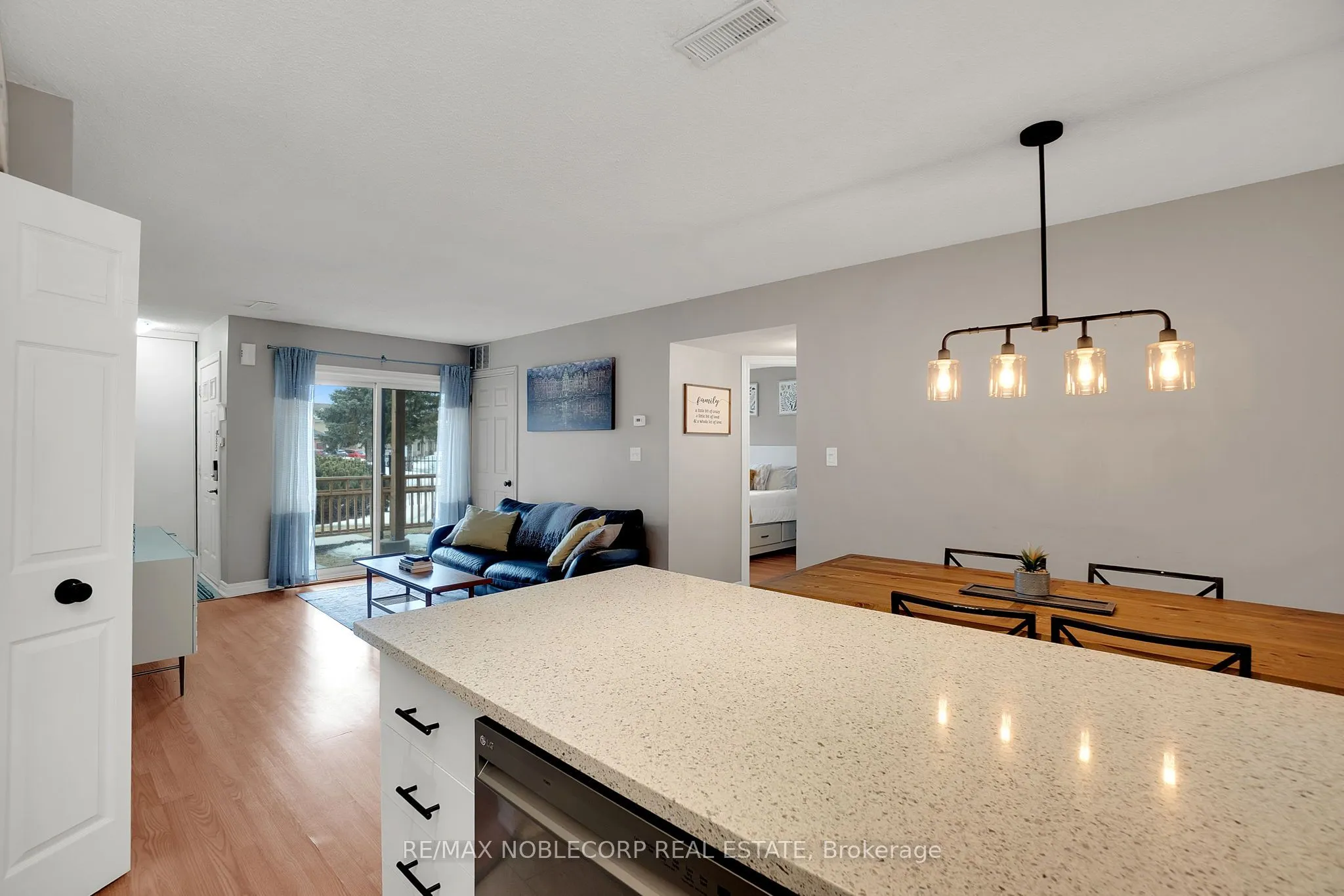 4140 Foxwood Drive, #404