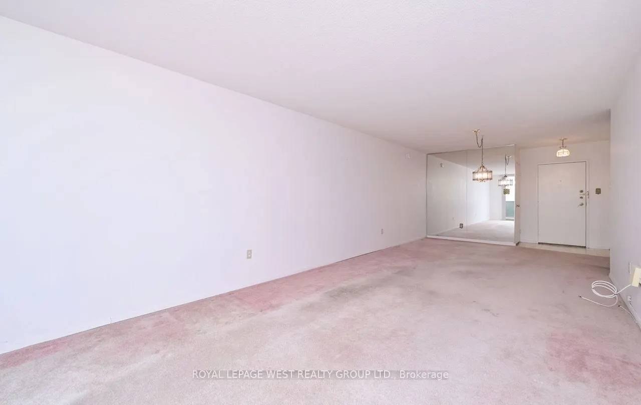 299 Mill Road, #1005