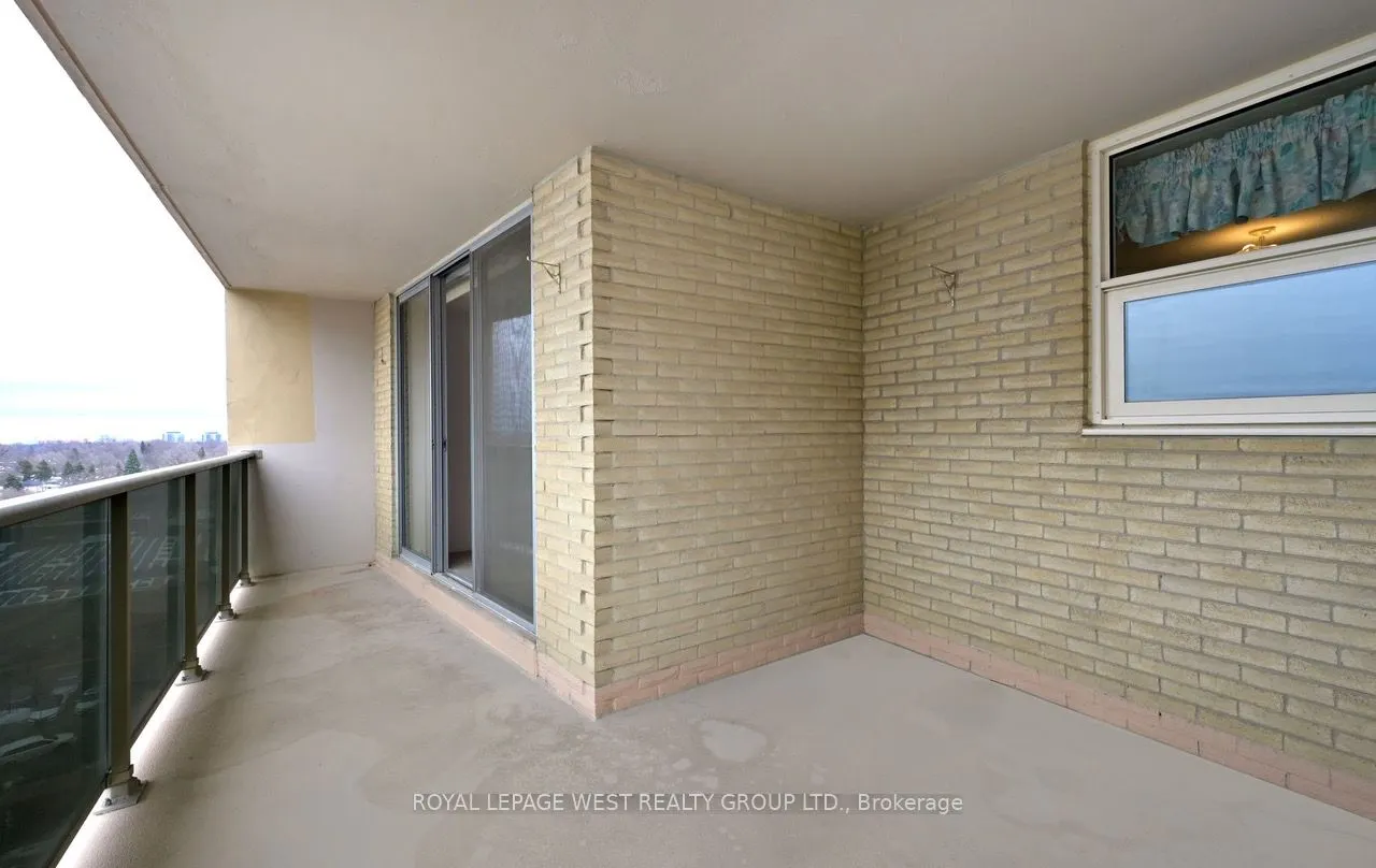 299 Mill Road, #1005