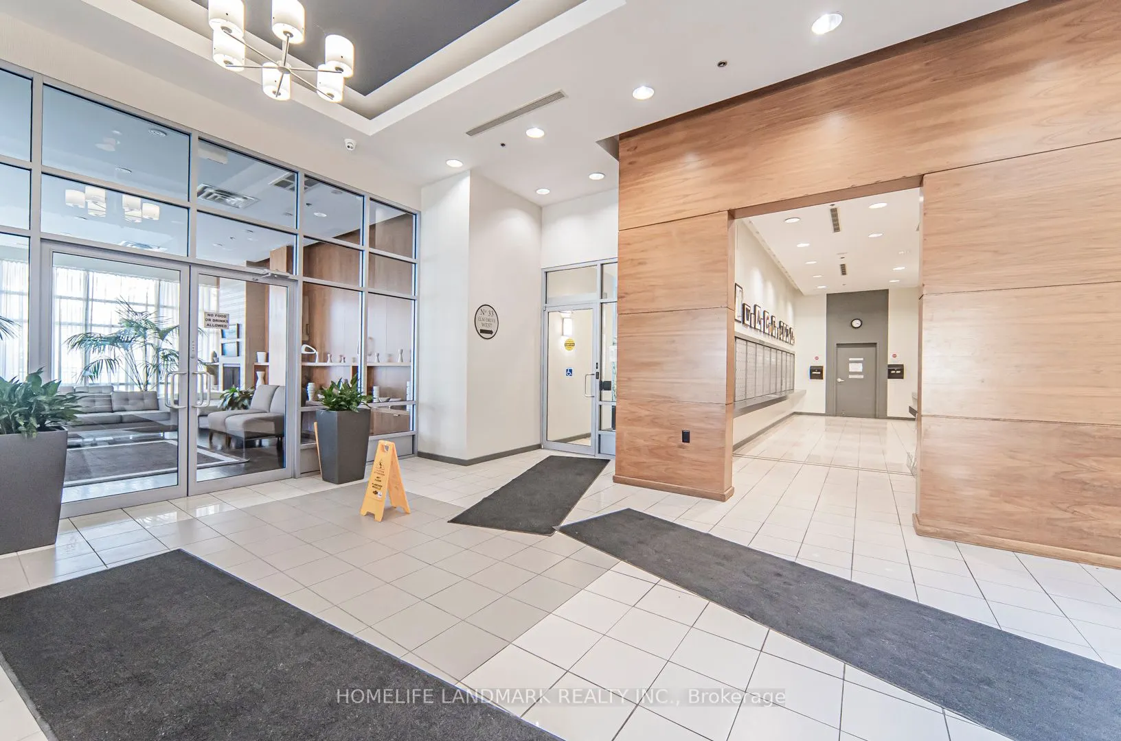 33 Elm Drive, #2506