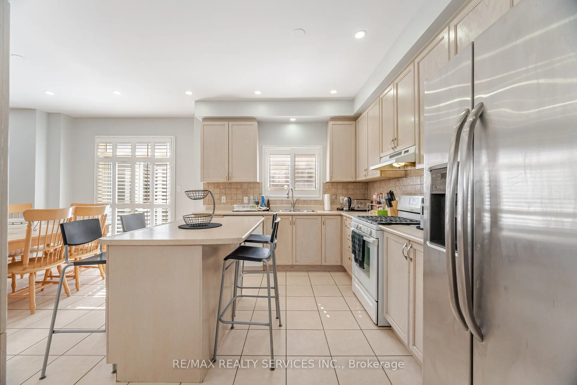 10 Sugarcane Avenue