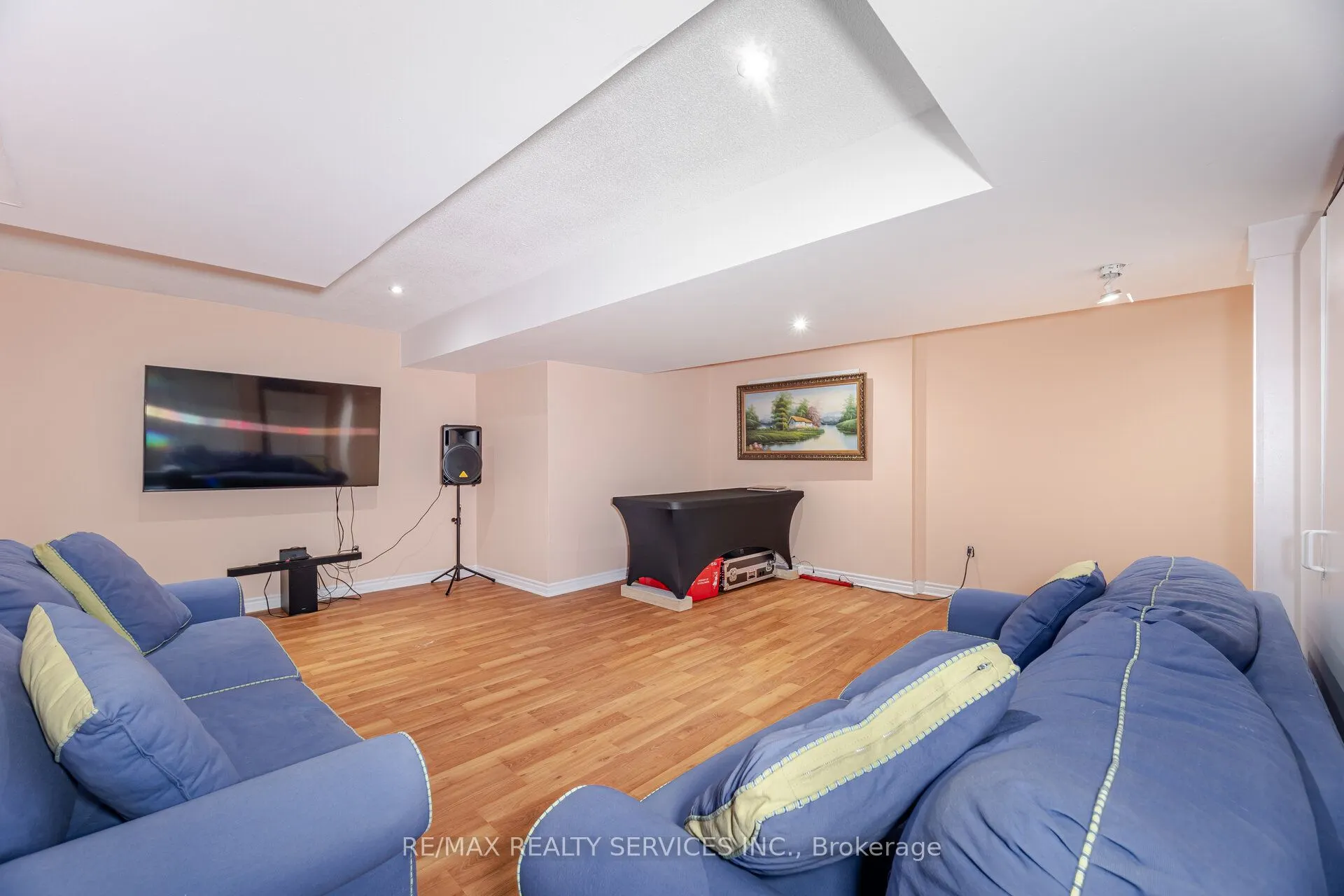 10 Sugarcane Avenue