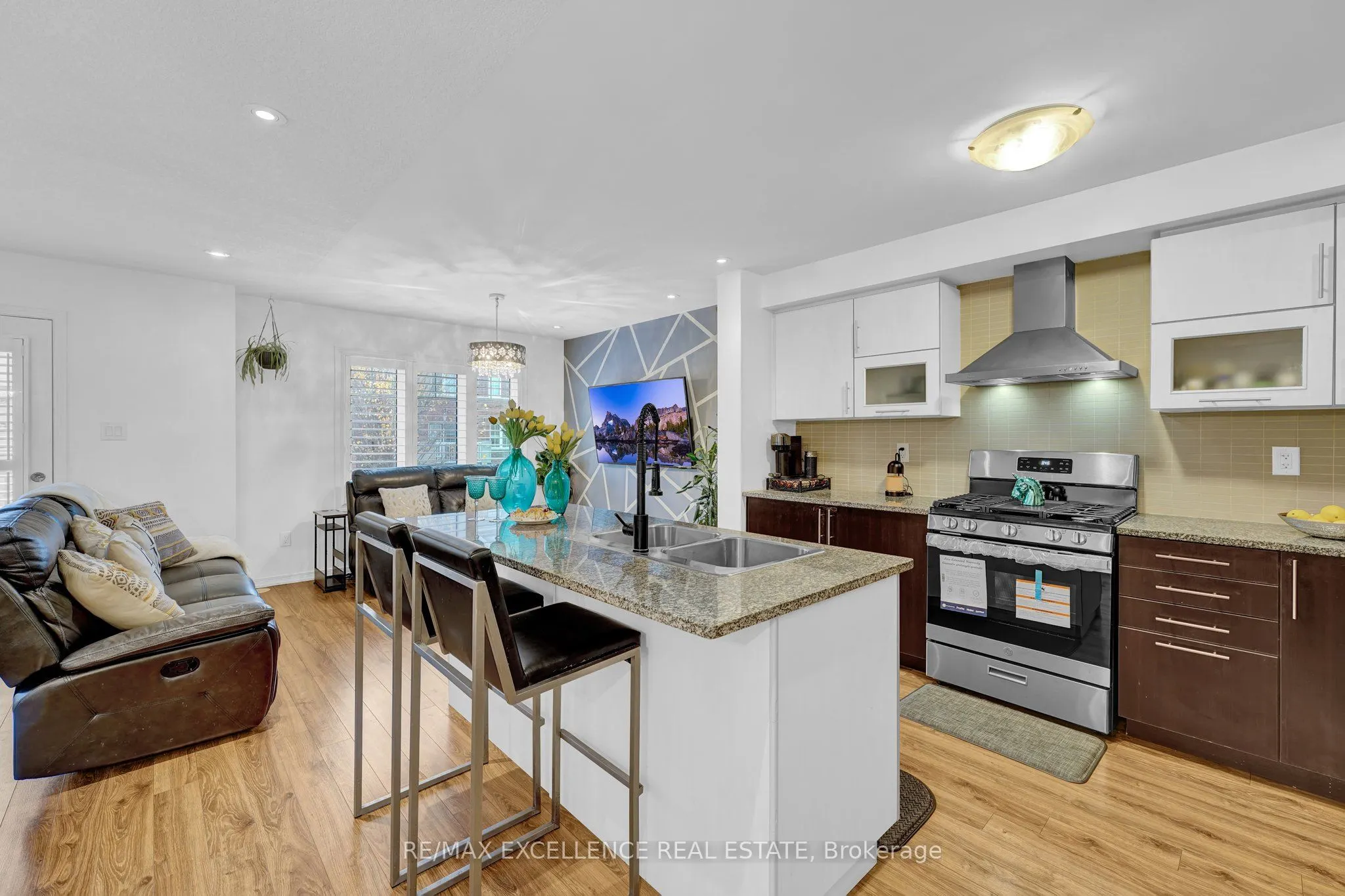 5 Francesco Street