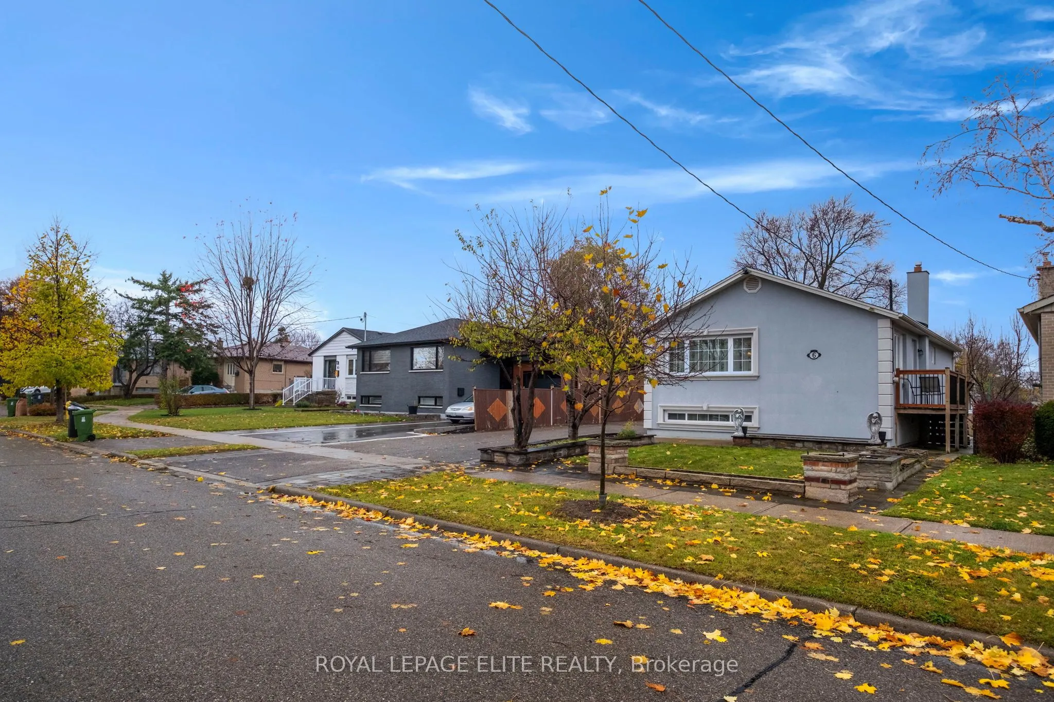 6 LACHINE Court