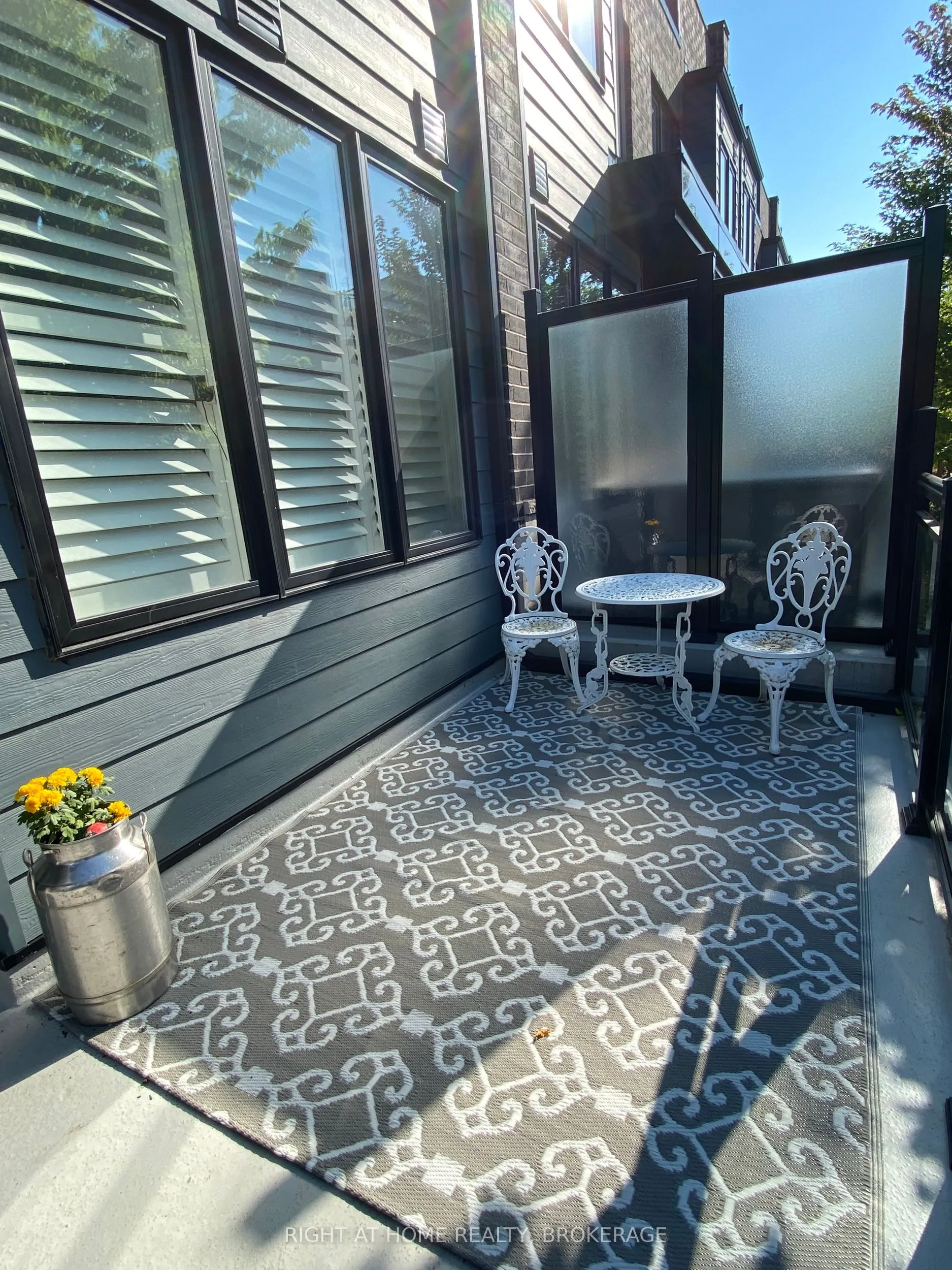1155 Stroud Lane #2