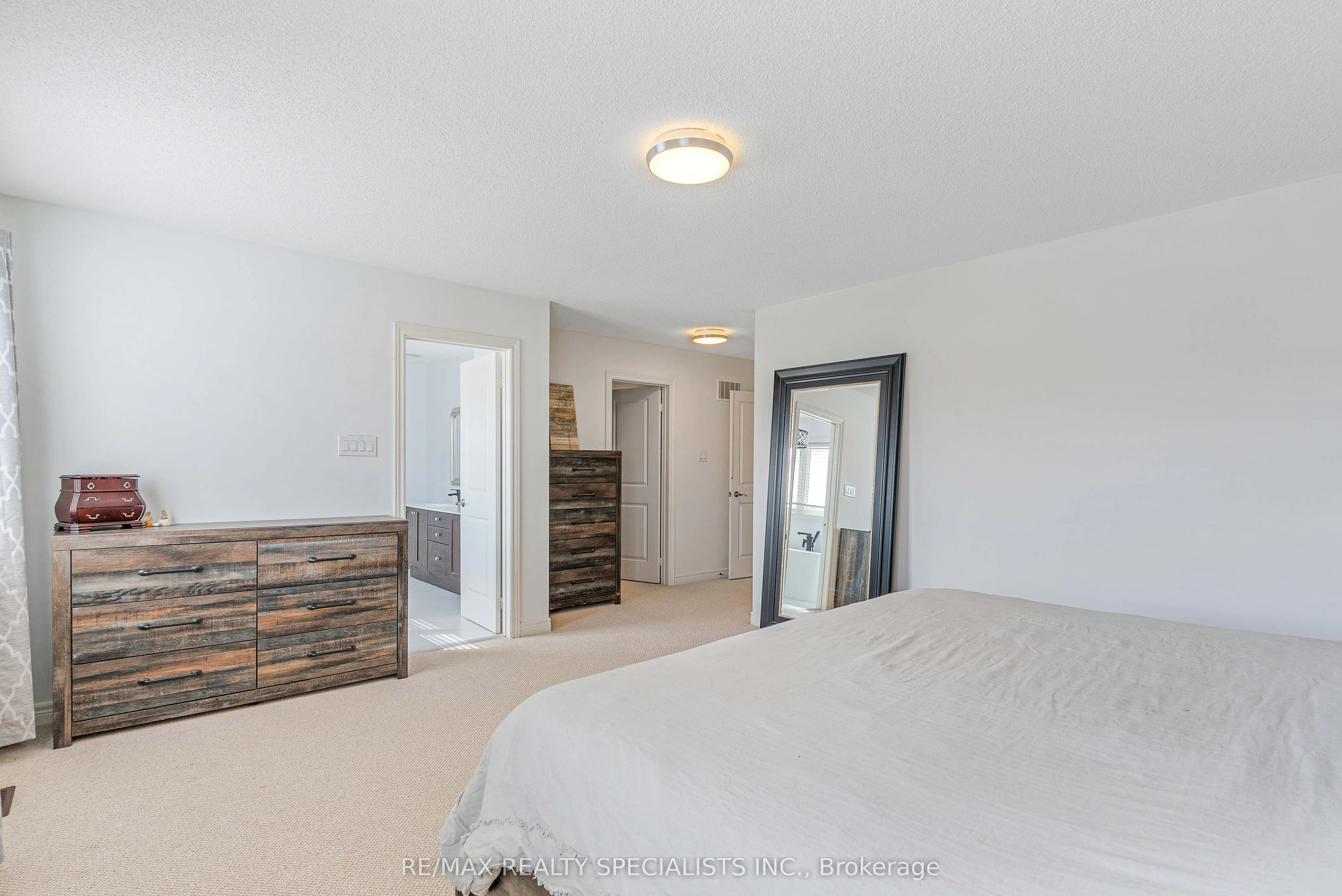 27 Boyces Creek Crescent