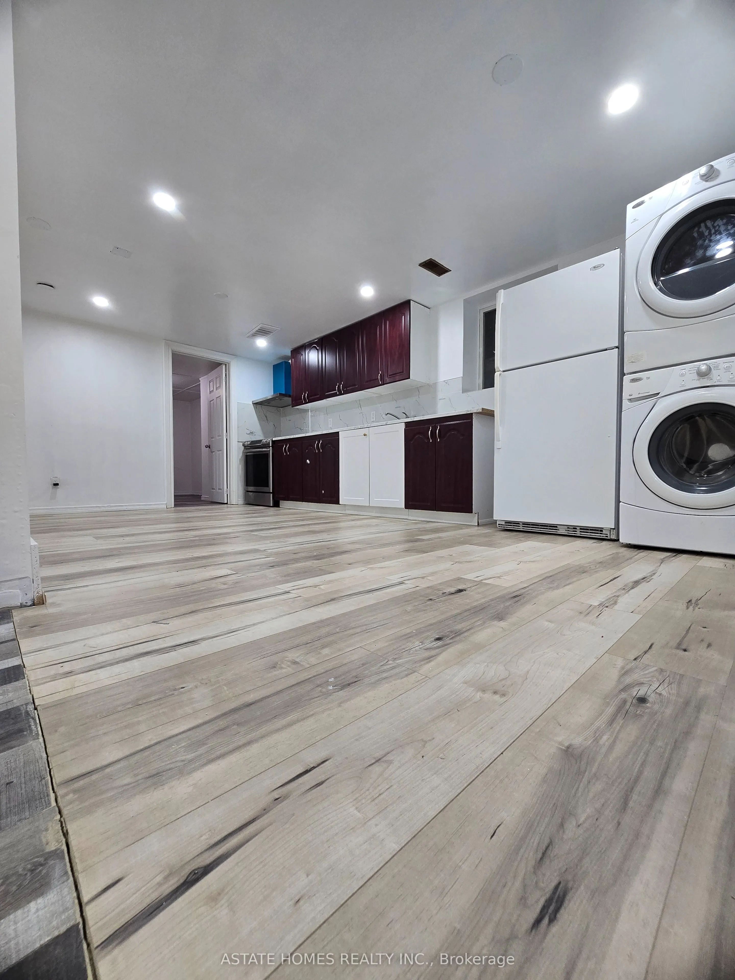 42 Kimbark Drive, #Basement