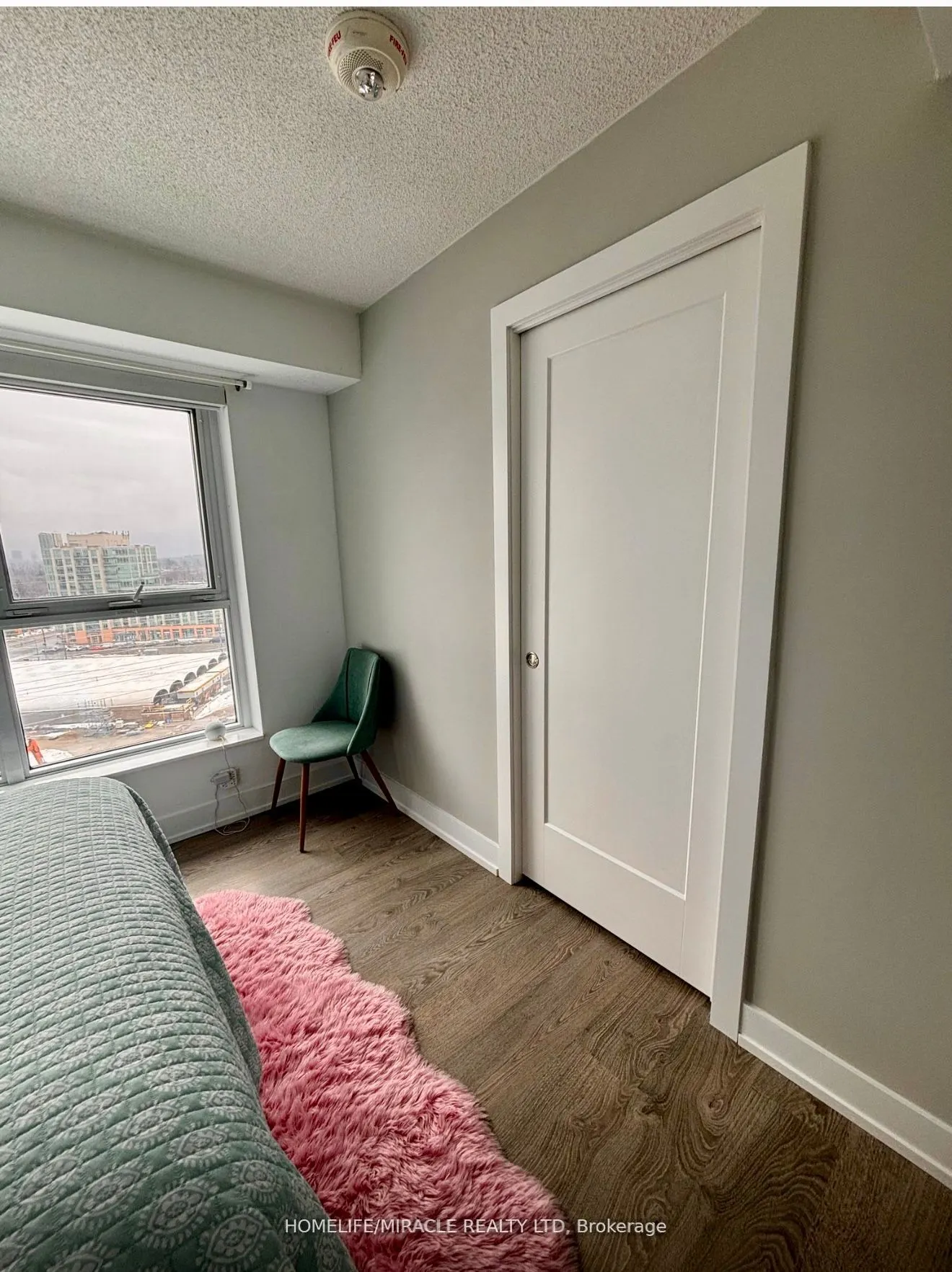 9 Mabelle Avenue, #1123