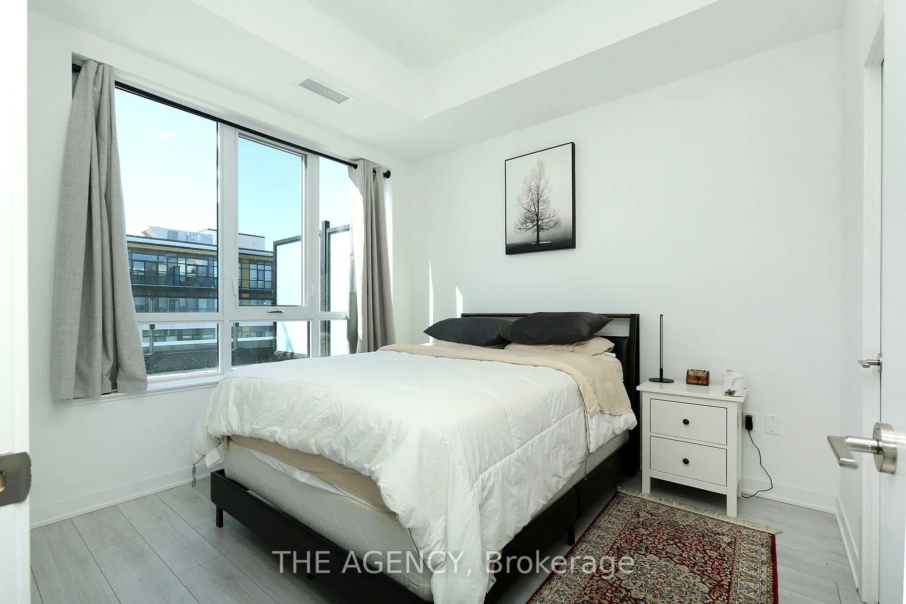 395 Dundas Street S, #19