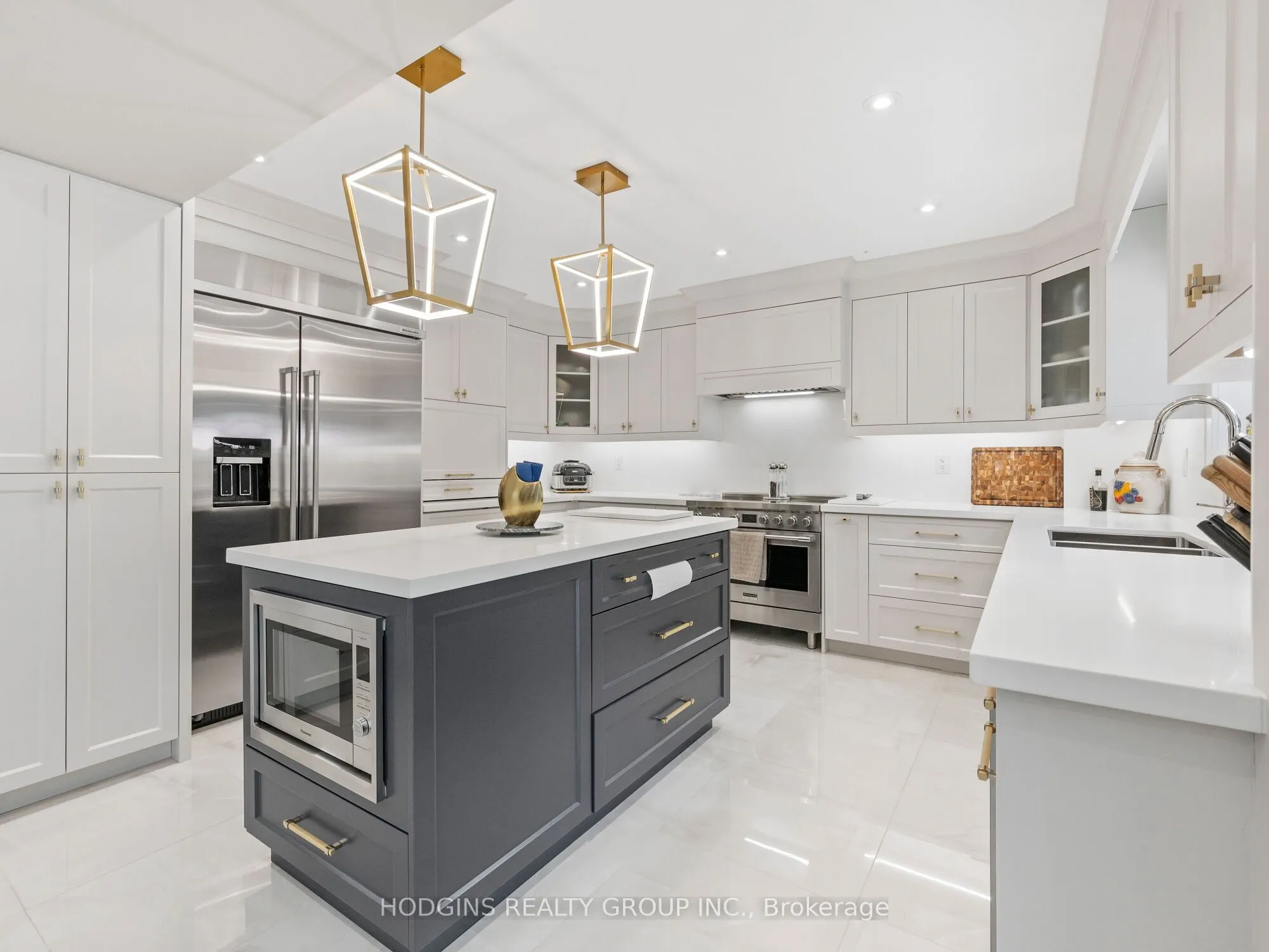 1816 Paddock Crescent