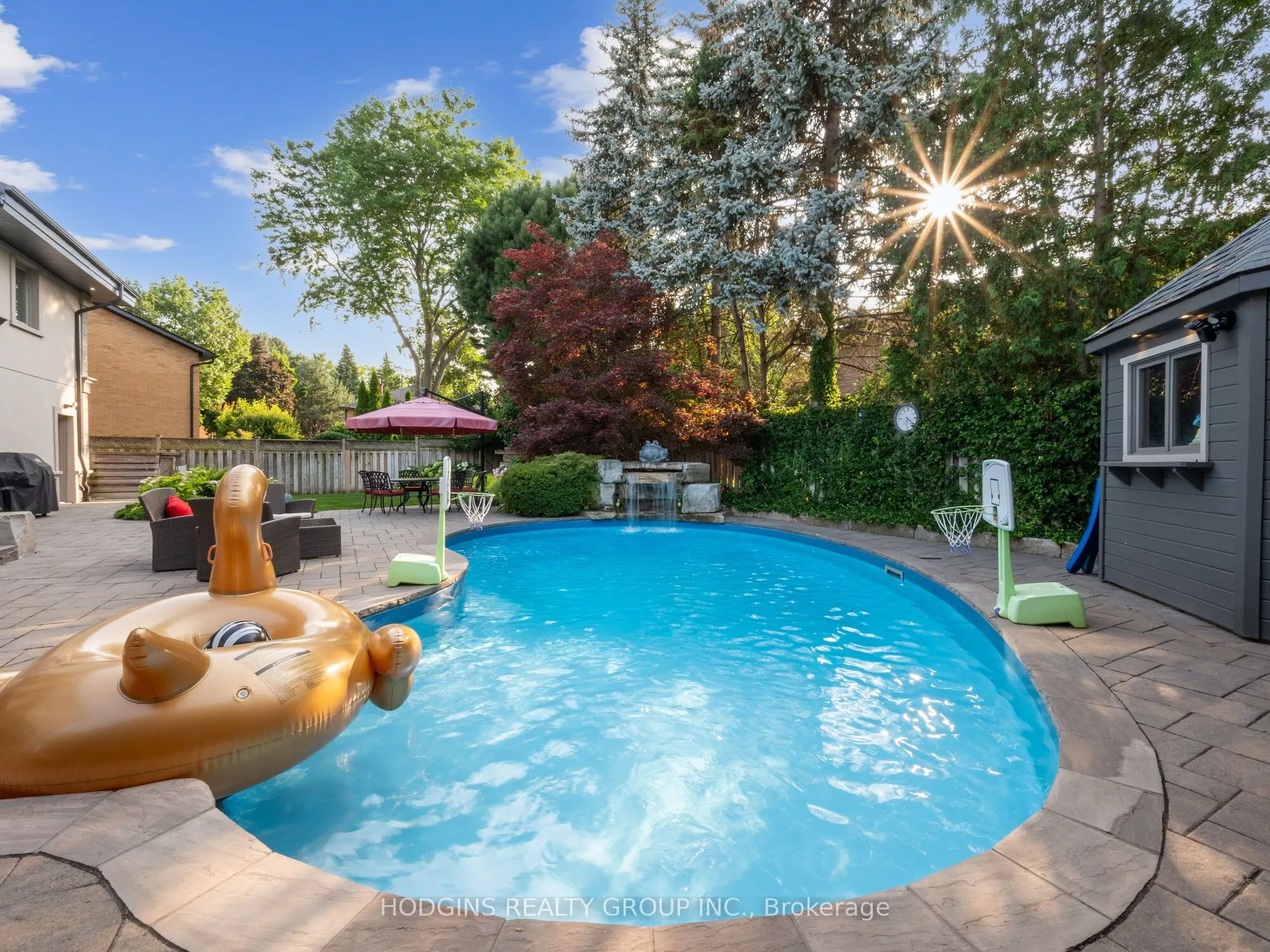 1816 Paddock Crescent