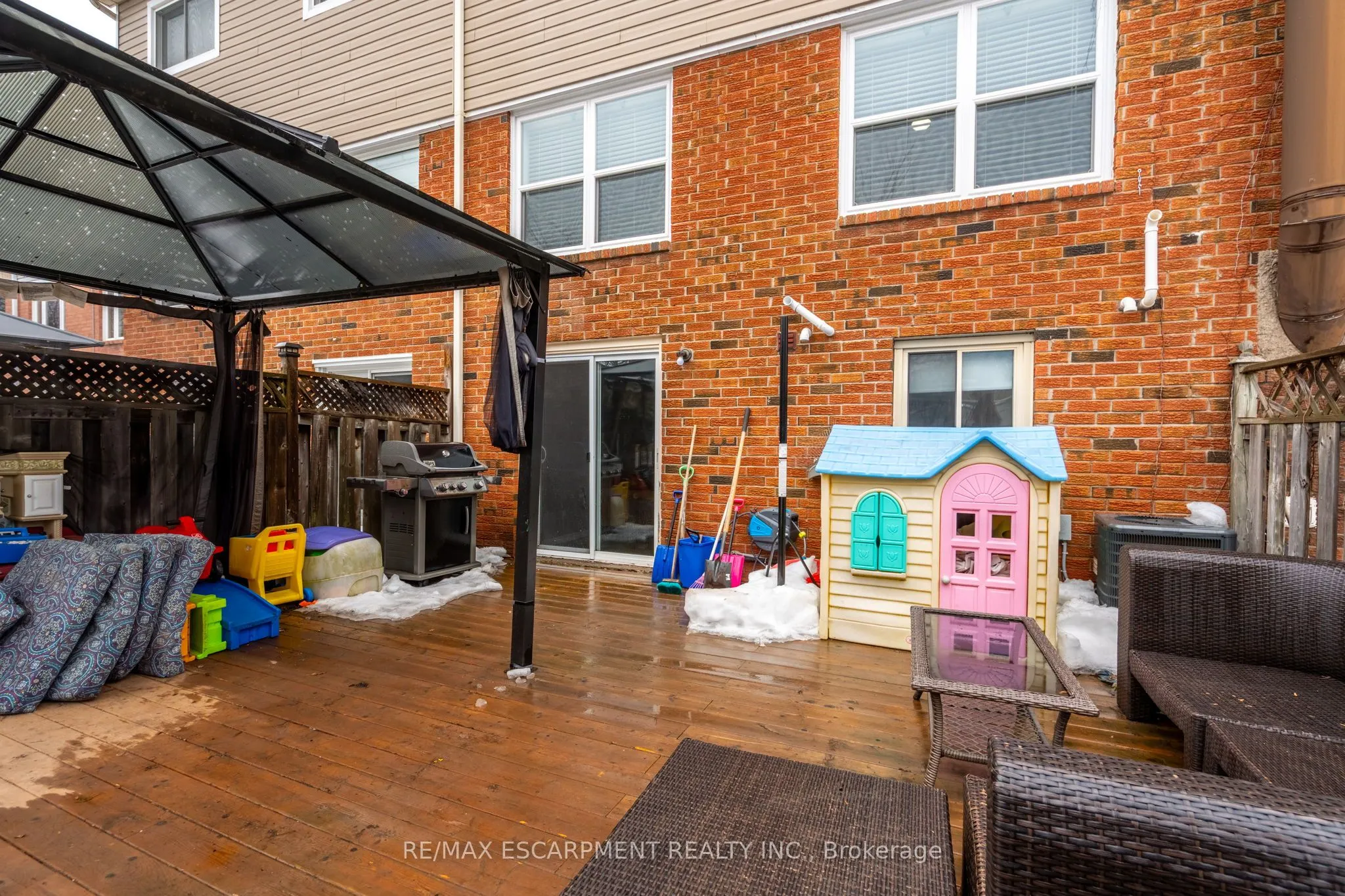 2118 PELEE Boulevard