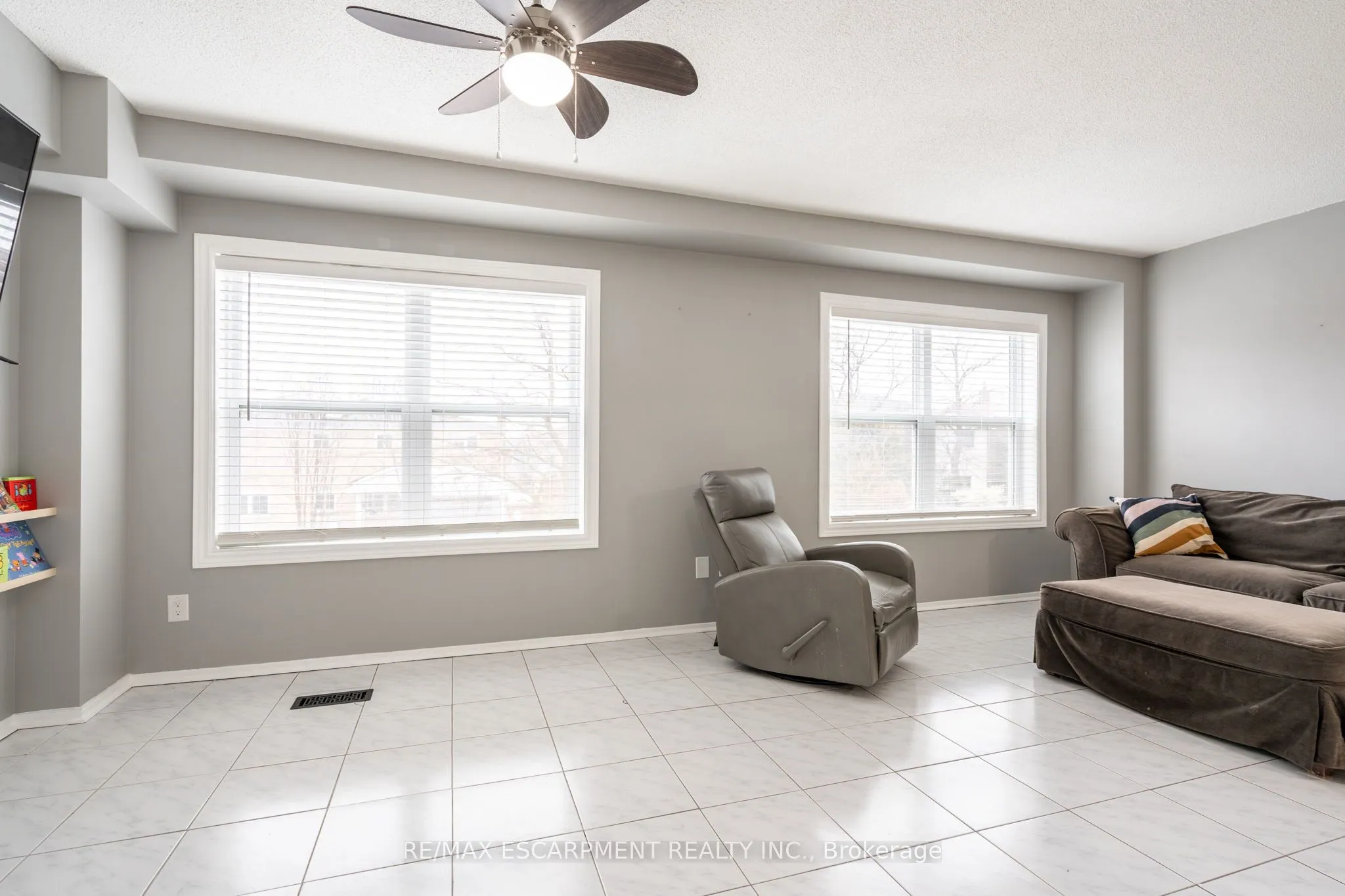 2118 PELEE Boulevard