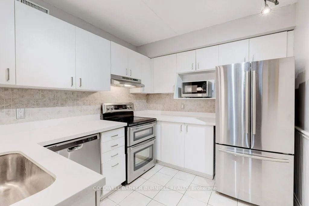 2040 Cleaver Avenue, #206