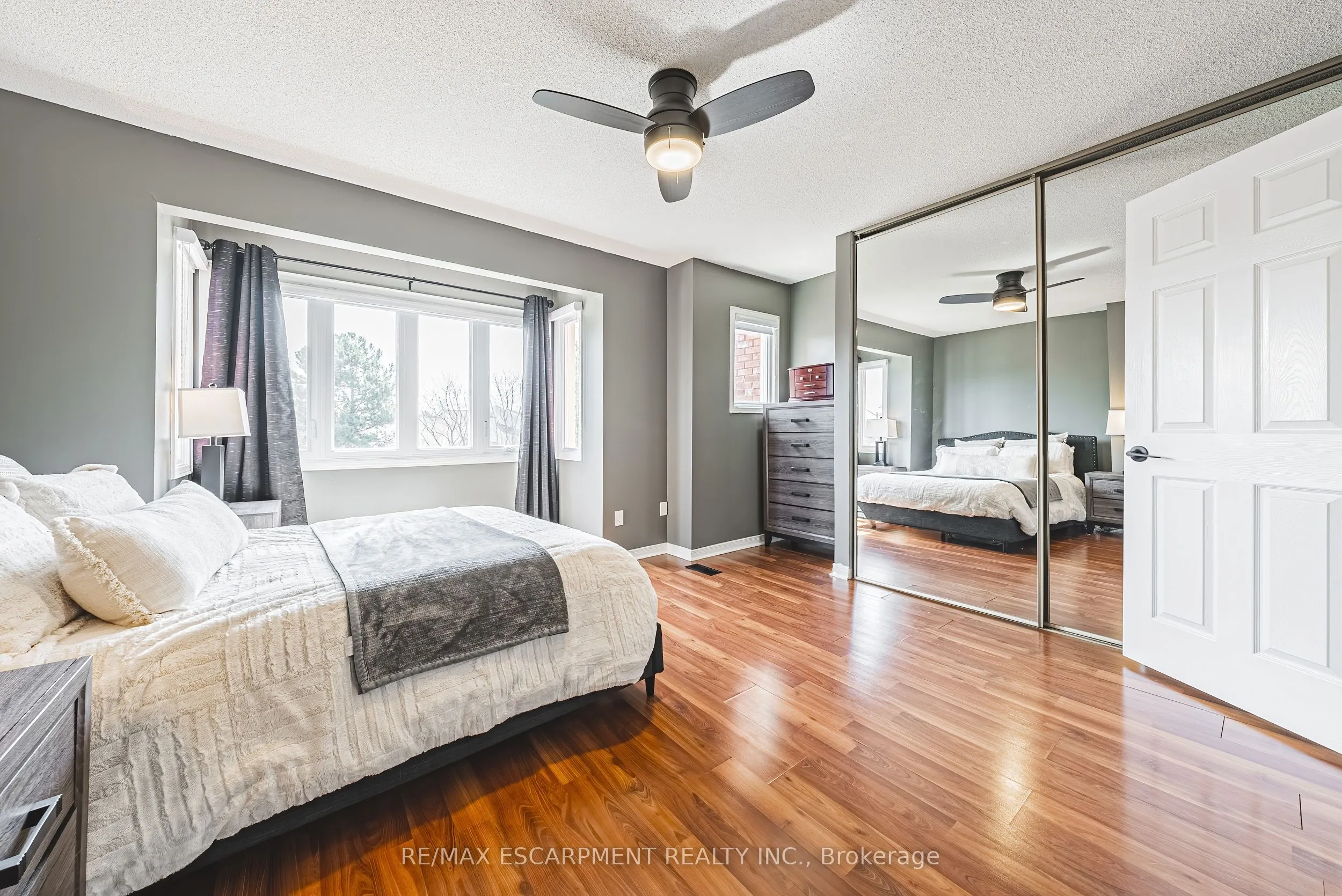 895 Maple Avenue, #116